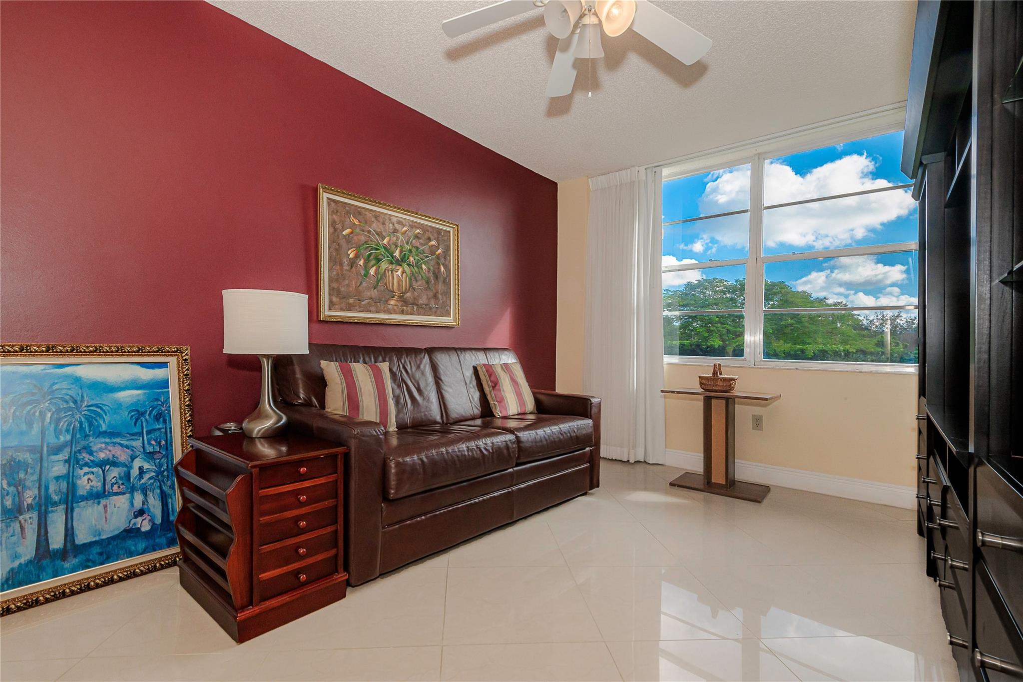 1200 Saint Charles Pl #L-19 Pembroke Pines, FL 33026