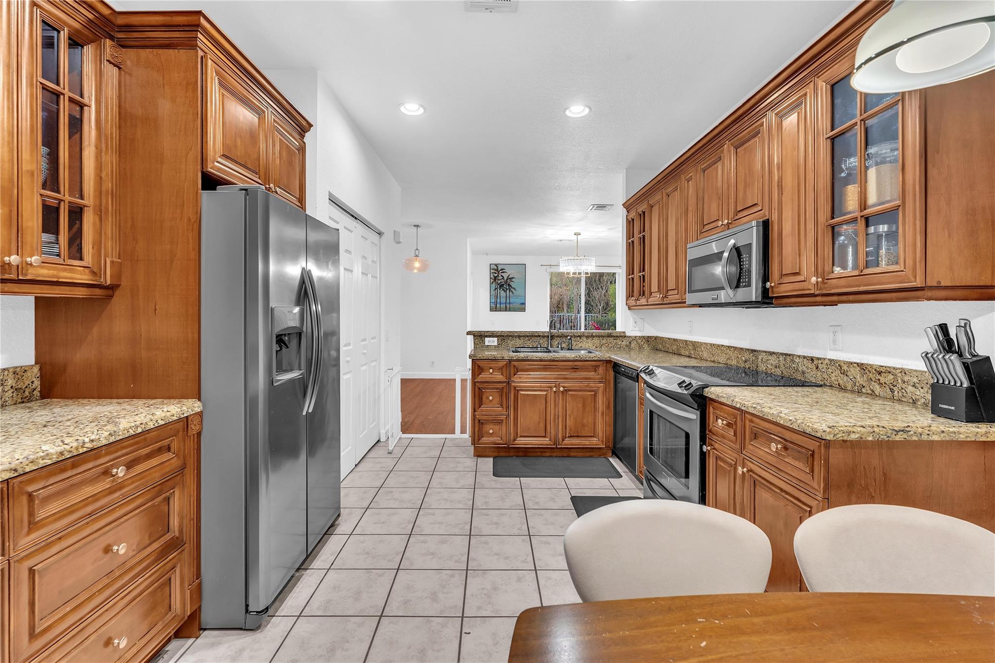 1059 Golden Cane Dr Weston, FL 33327