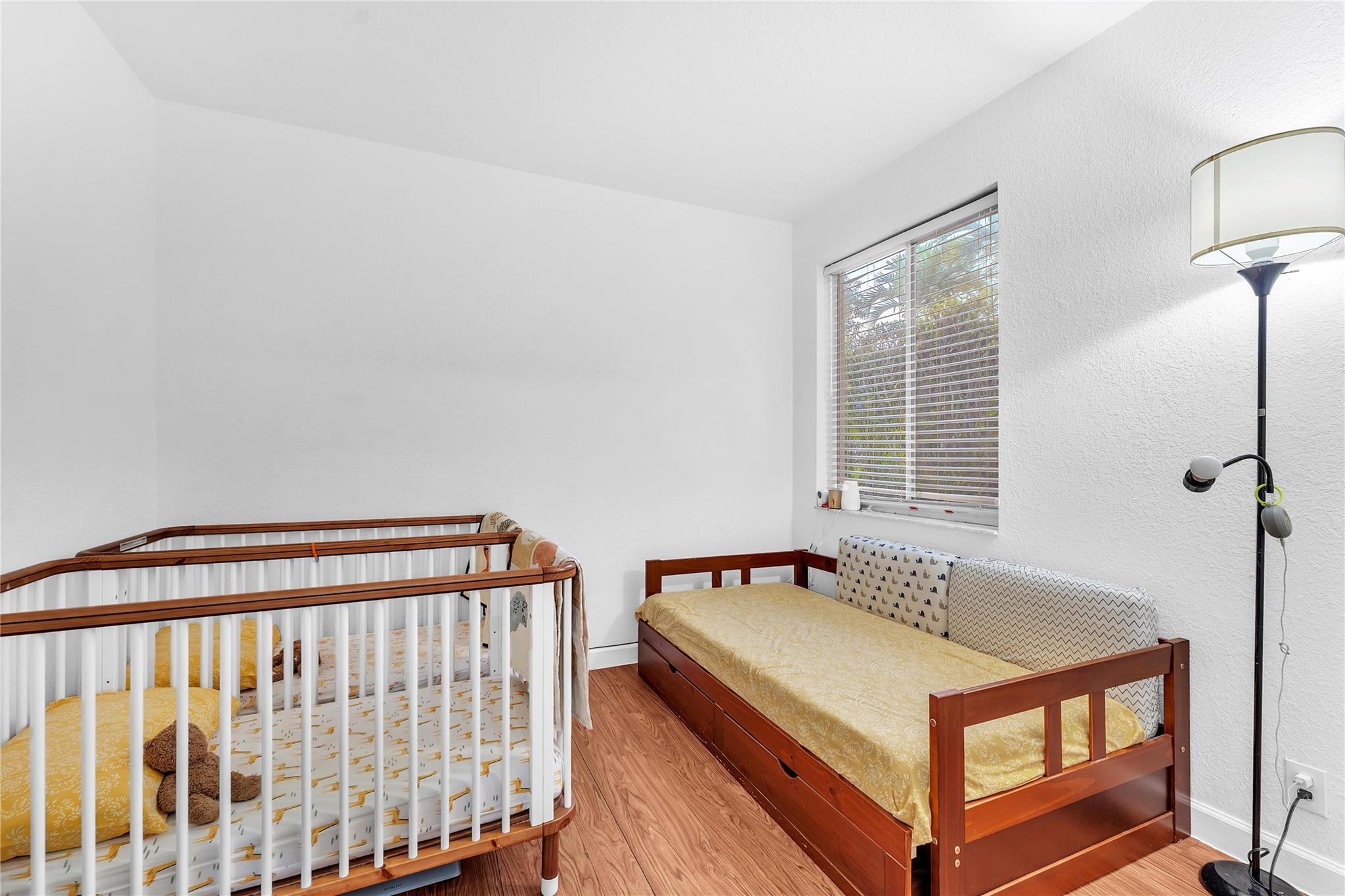 1059 Golden Cane Dr Weston, FL 33327