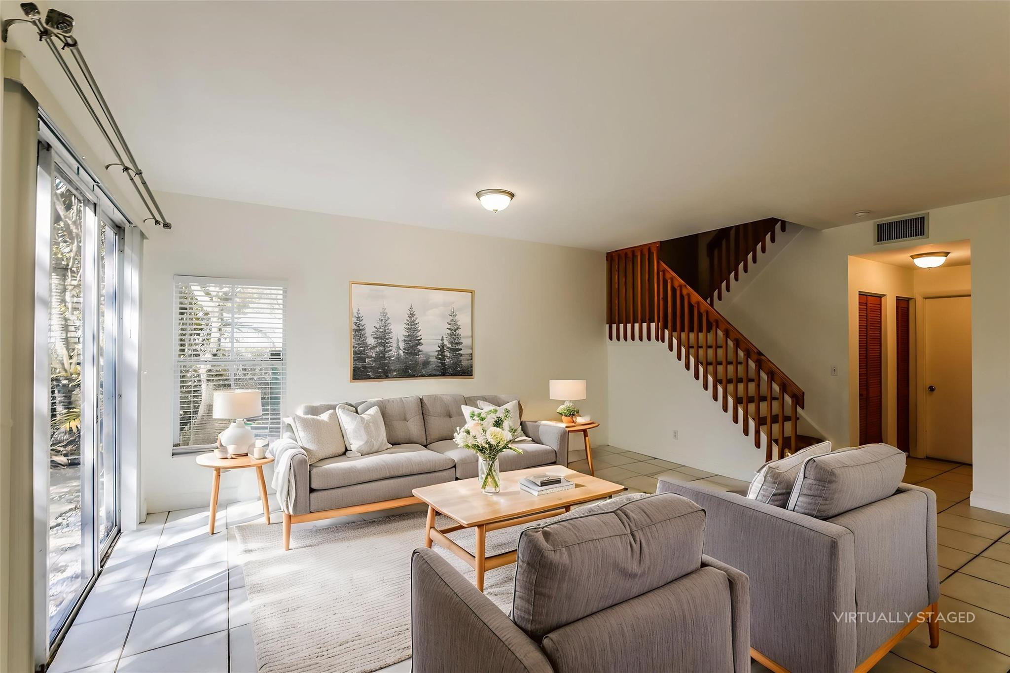 20742 NW 3rd Pembroke Pines, FL 33029