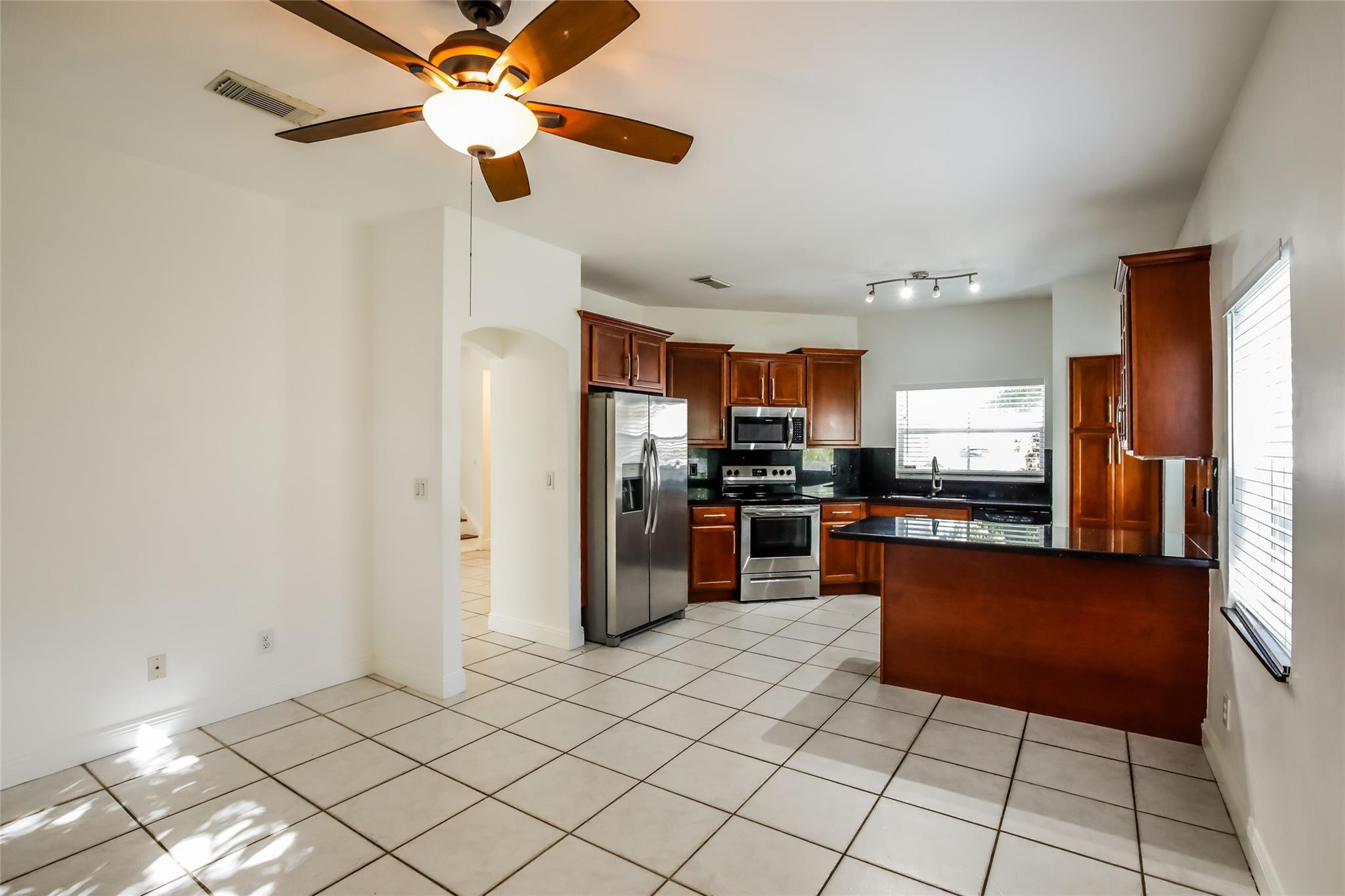 20742 NW 3rd Pembroke Pines, FL 33029