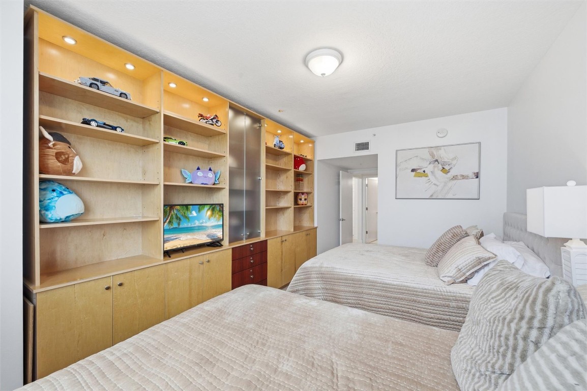 3020 NE 32nd #1103 Fort Lauderdale, FL 33308