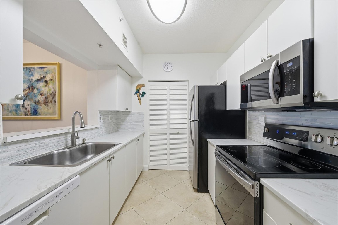 3020 NE 32nd #1103 Fort Lauderdale, FL 33308