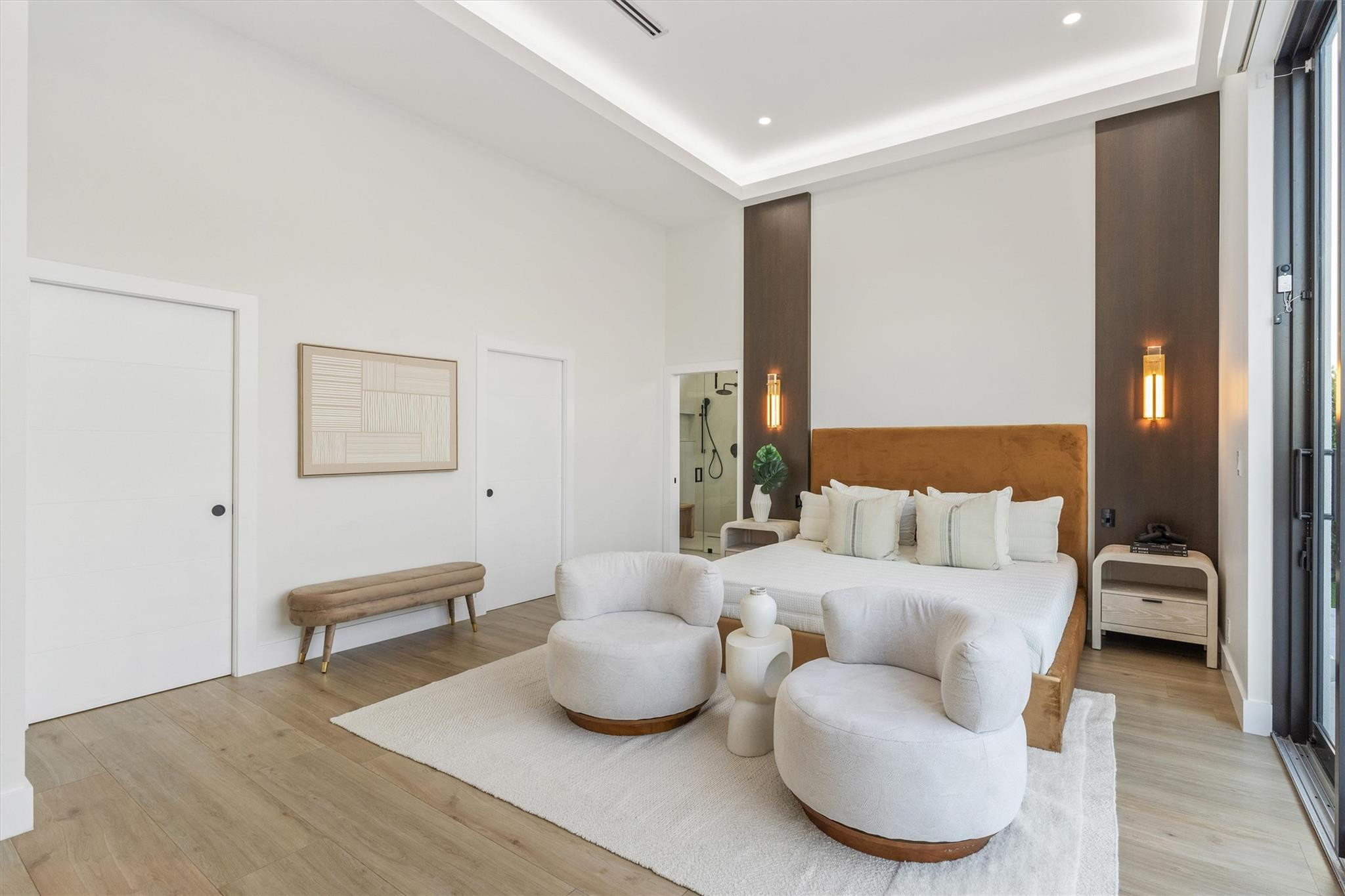 2221 NE 19th Fort Lauderdale, FL 33305