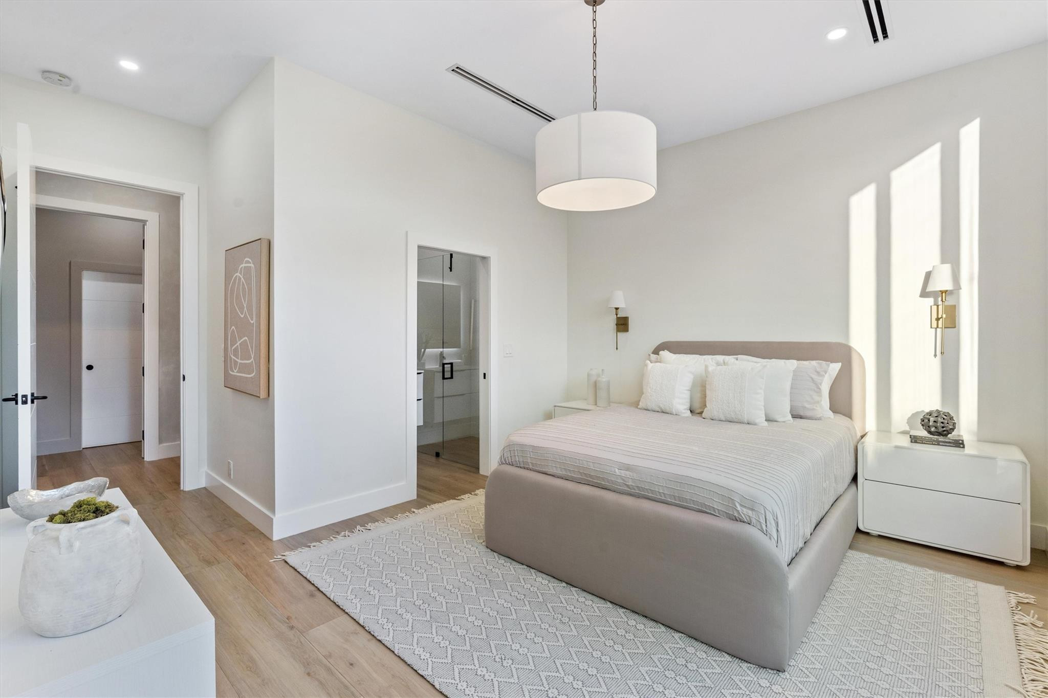 2221 NE 19th Fort Lauderdale, FL 33305