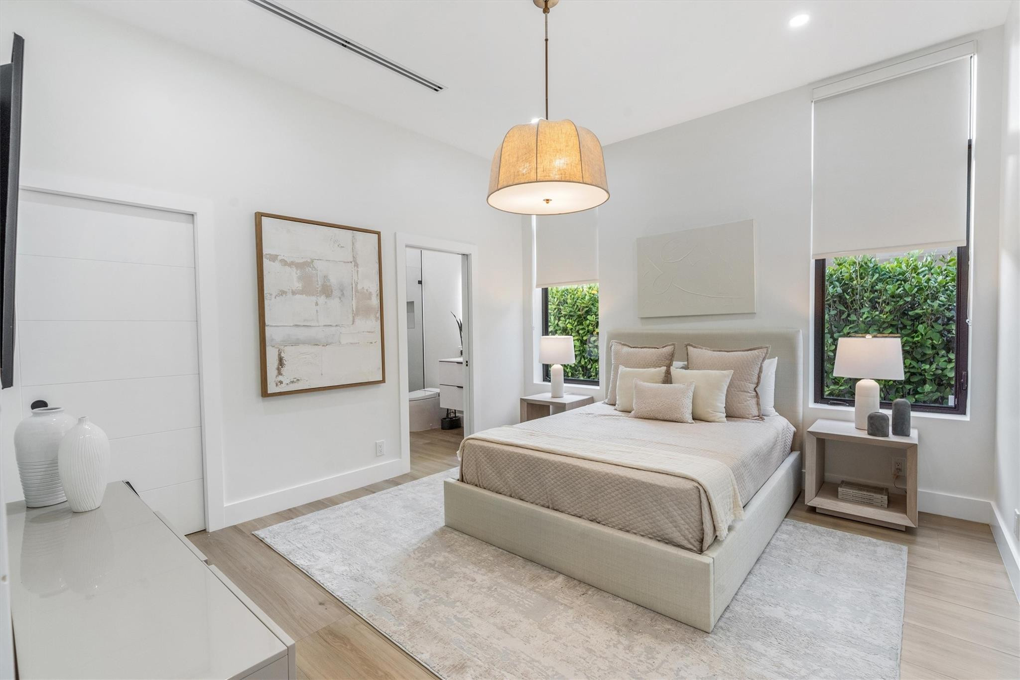 2221 NE 19th Fort Lauderdale, FL 33305