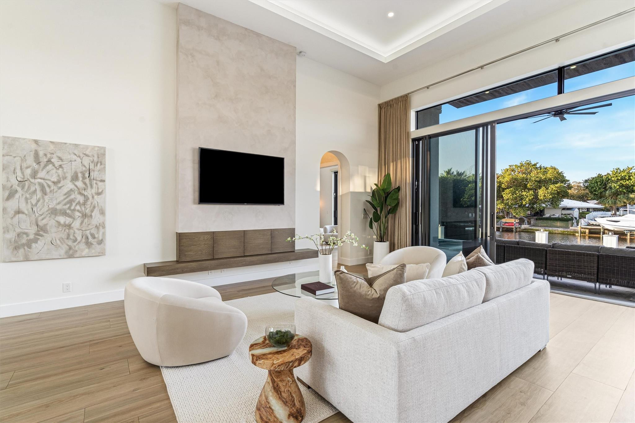 2221 NE 19th Fort Lauderdale, FL 33305