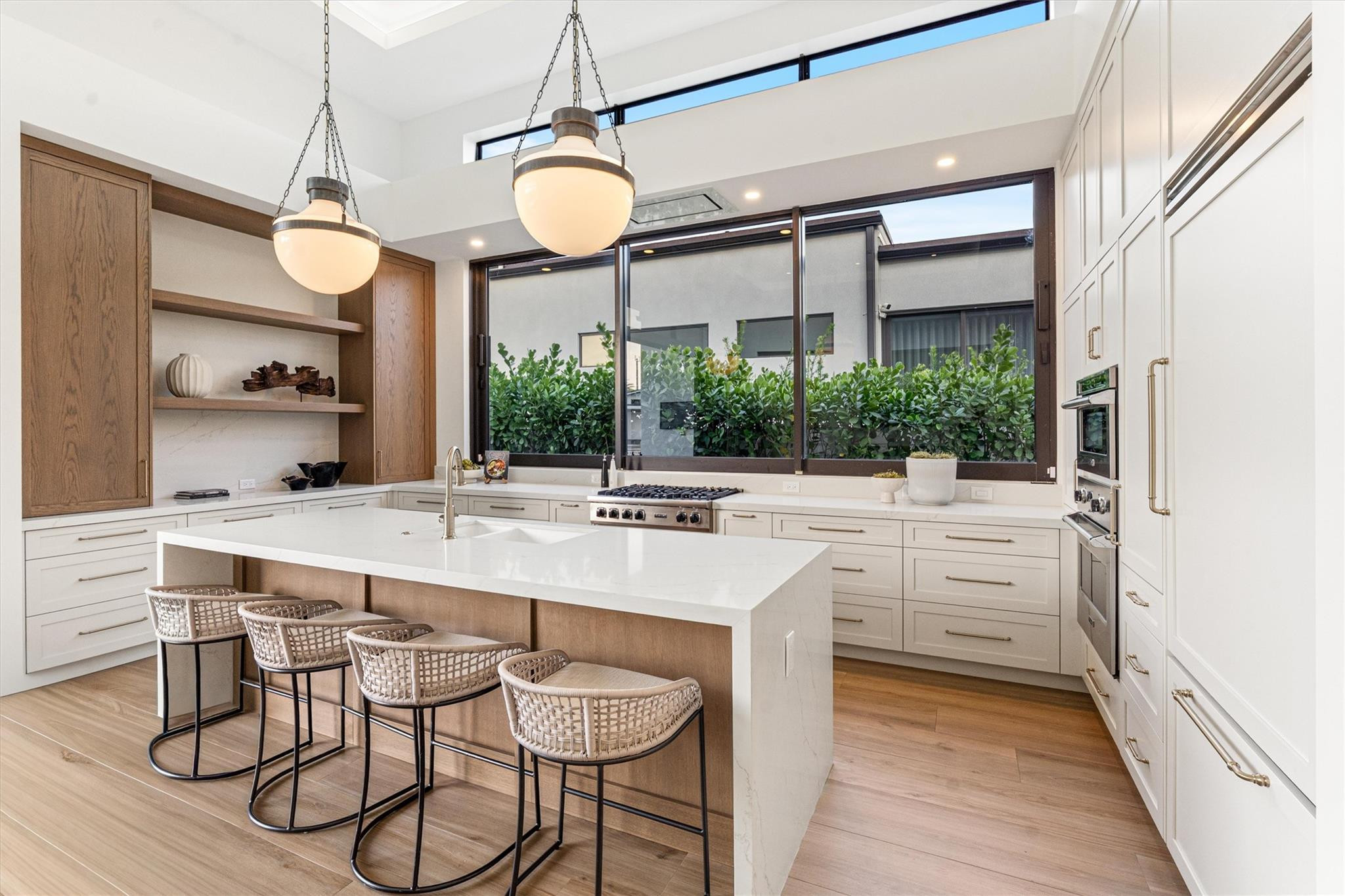 2221 NE 19th Fort Lauderdale, FL 33305