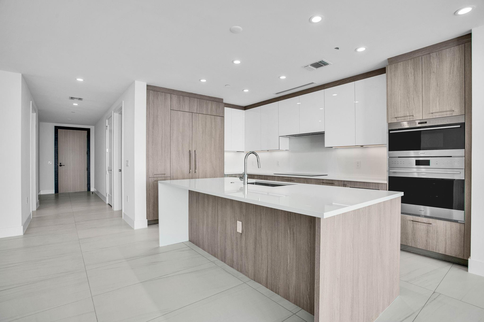 153 N Seabreeze #2501-S Fort Lauderdale, FL 33304