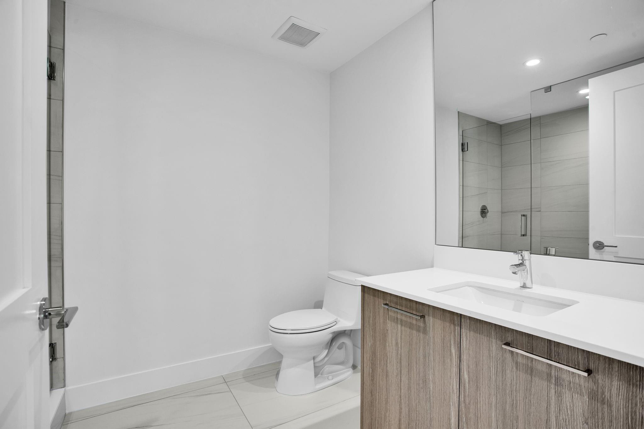 153 N Seabreeze #2501-S Fort Lauderdale, FL 33304