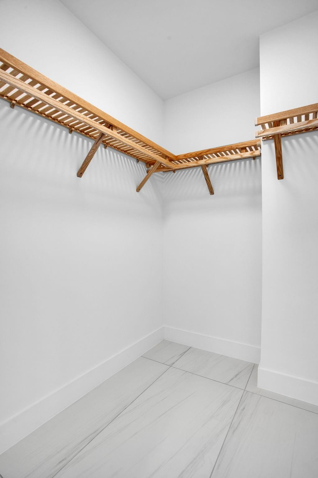 153 N Seabreeze #2501-S Fort Lauderdale, FL 33304