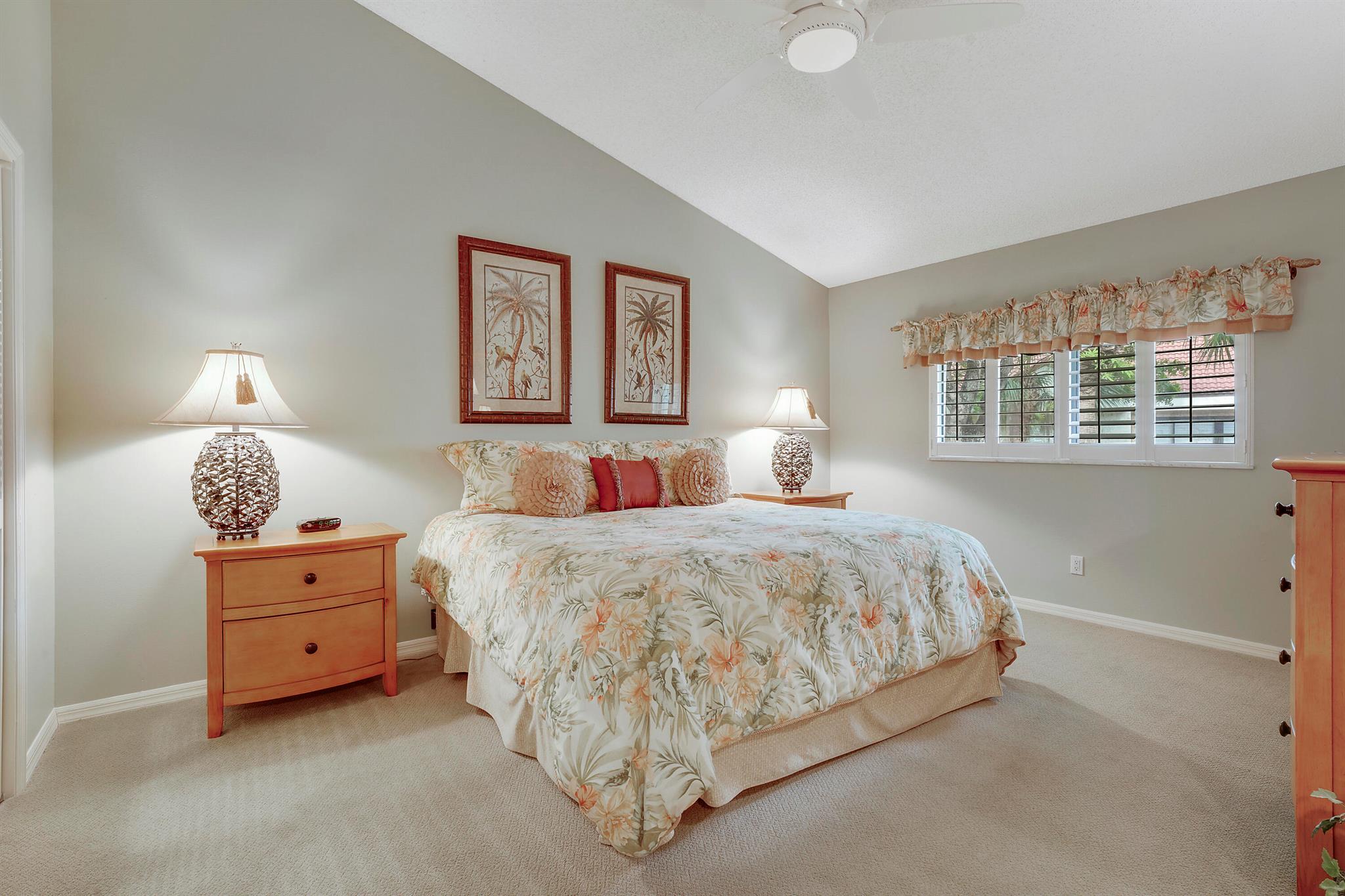 101 Sea Oats Dr #E Juno Beach, FL 33408