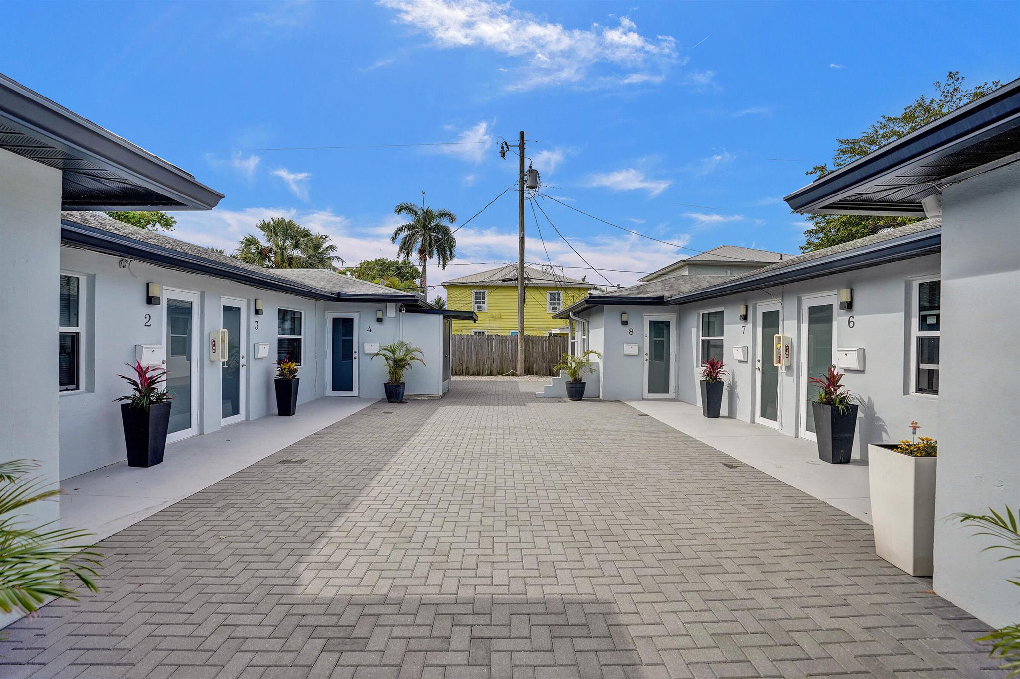 220 Walton Blvd #5,West Palm Beach, FL 33405