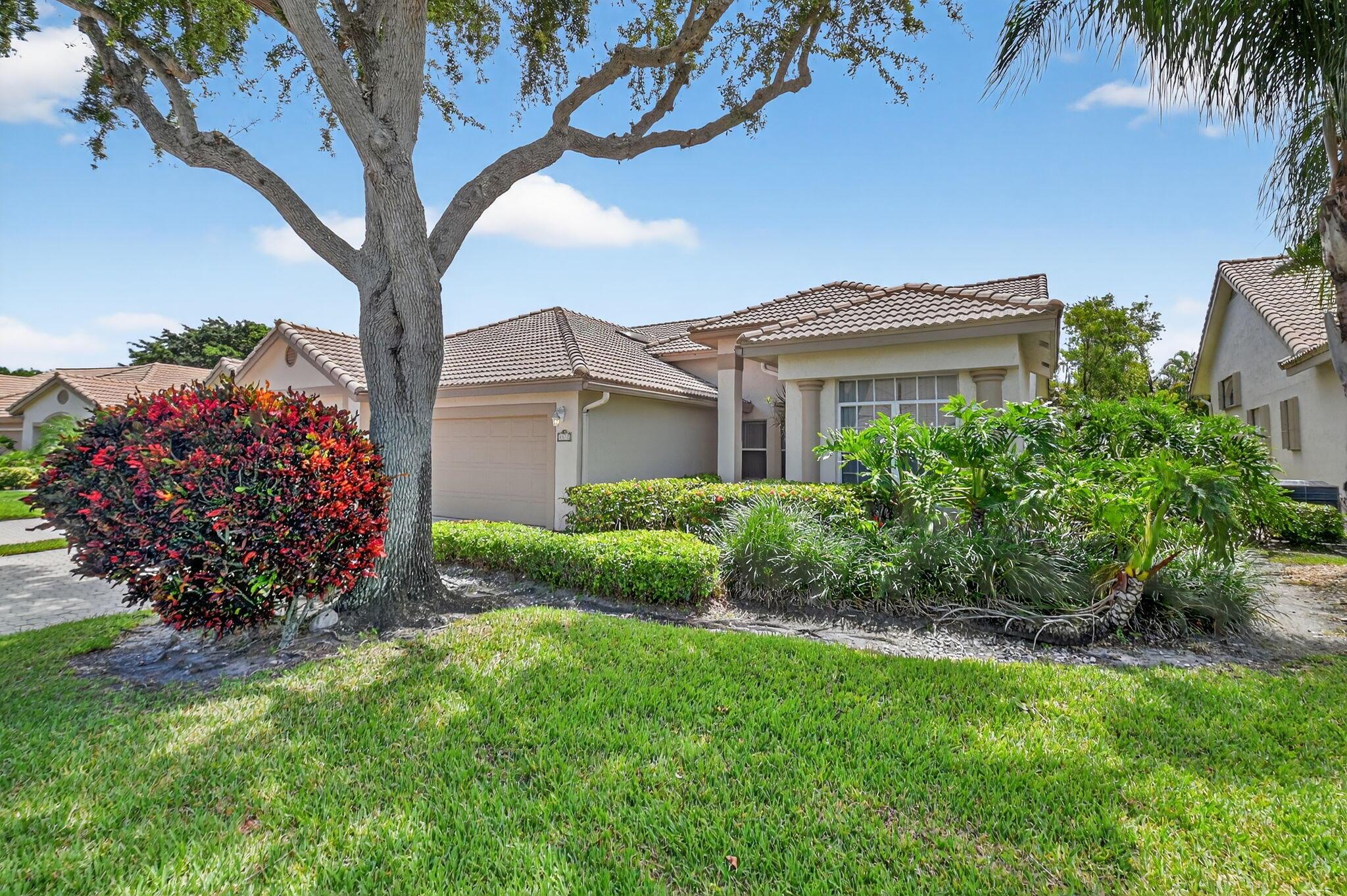 8812 Shoal Crk Ln