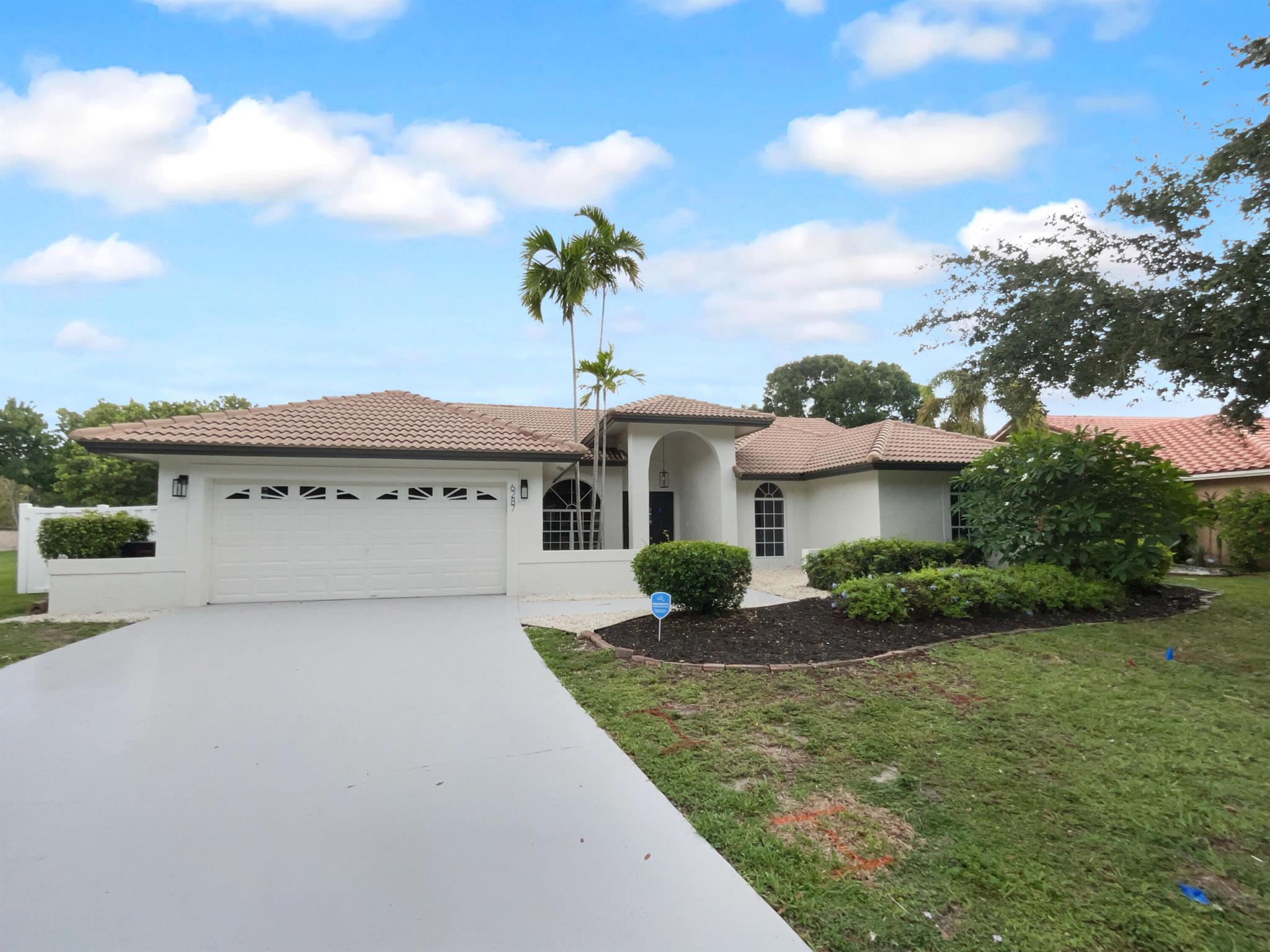 6287 NW 44th St