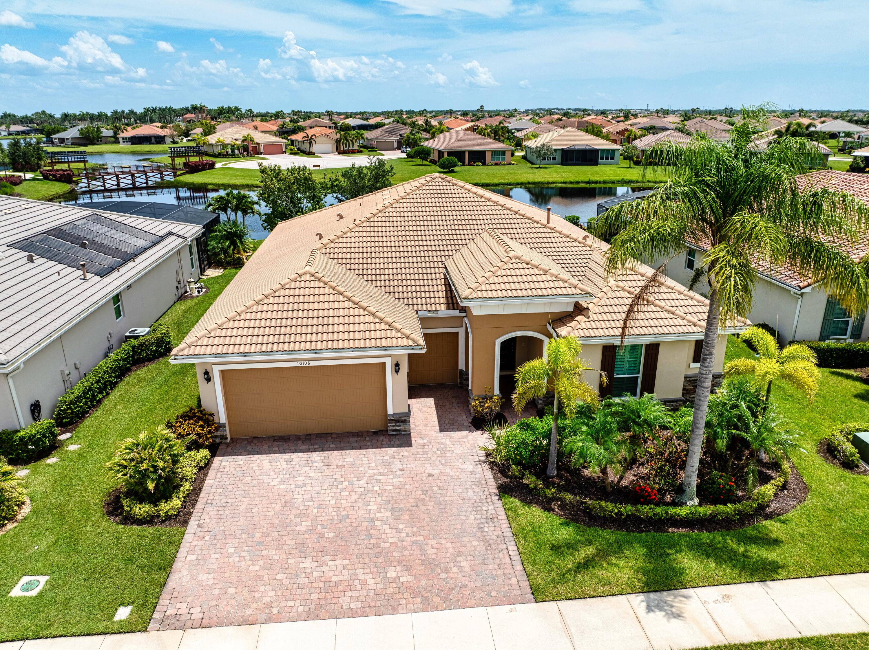 10108 SW Cypress Wood Ct