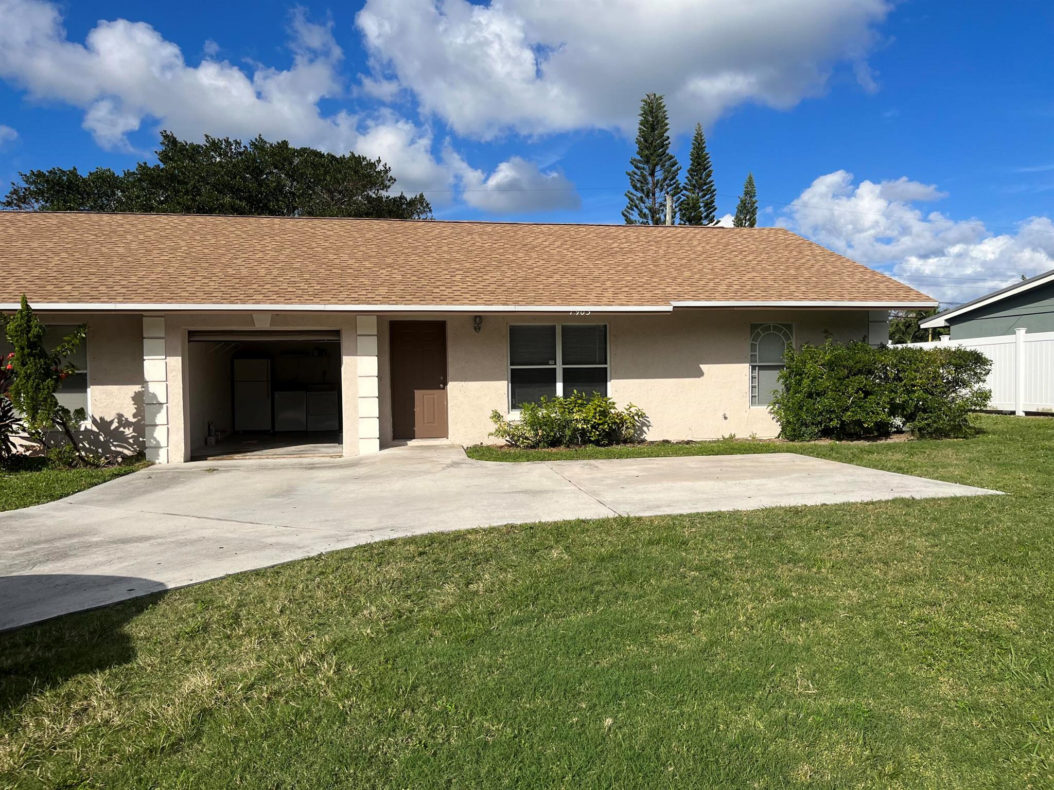 1905 Service Rd #1909