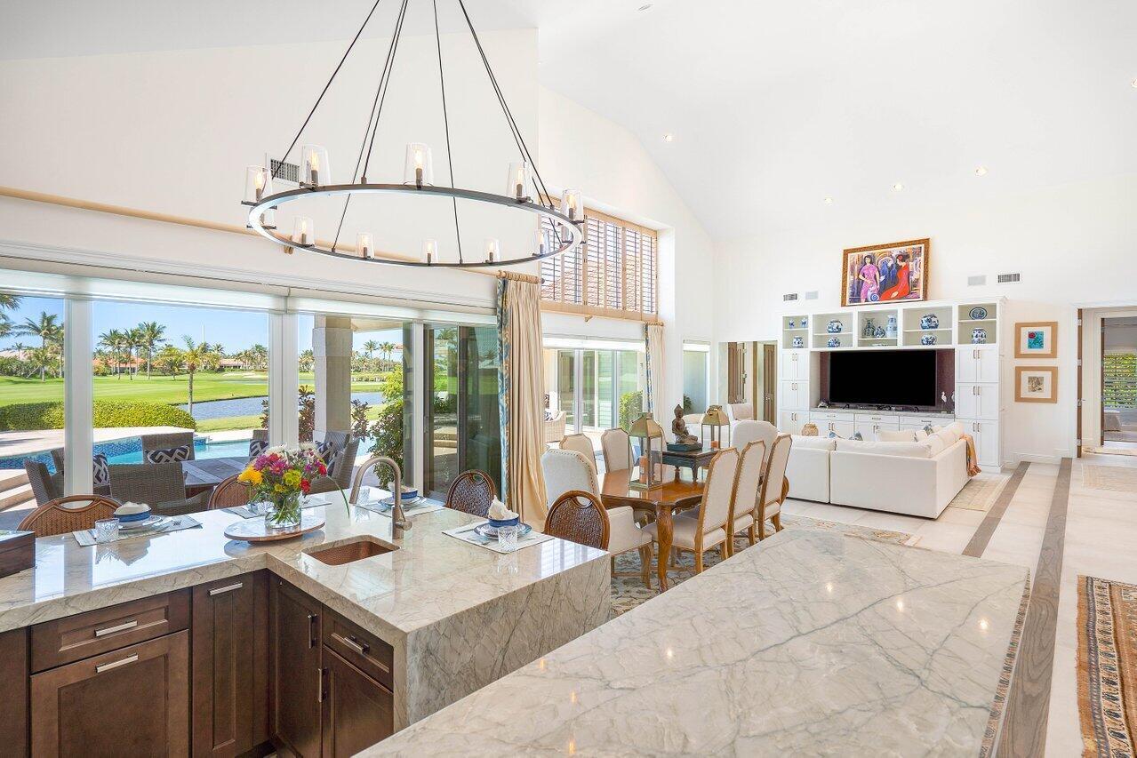 2160 SE Golfview Ln Stuart, FL 34996 2160 SE Golfview Ln Stuart, FL 34996