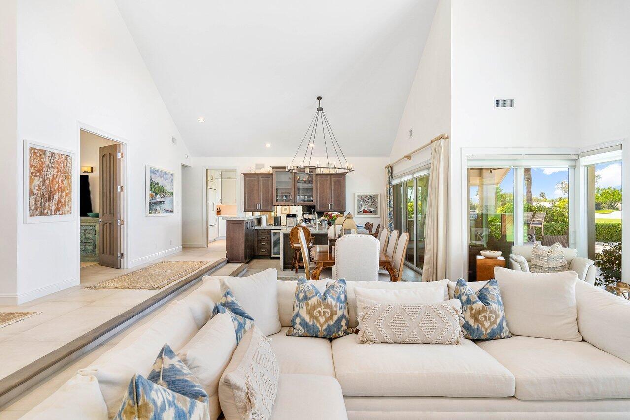 2160 SE Golfview Ln Stuart, FL 34996 2160 SE Golfview Ln Stuart, FL 34996