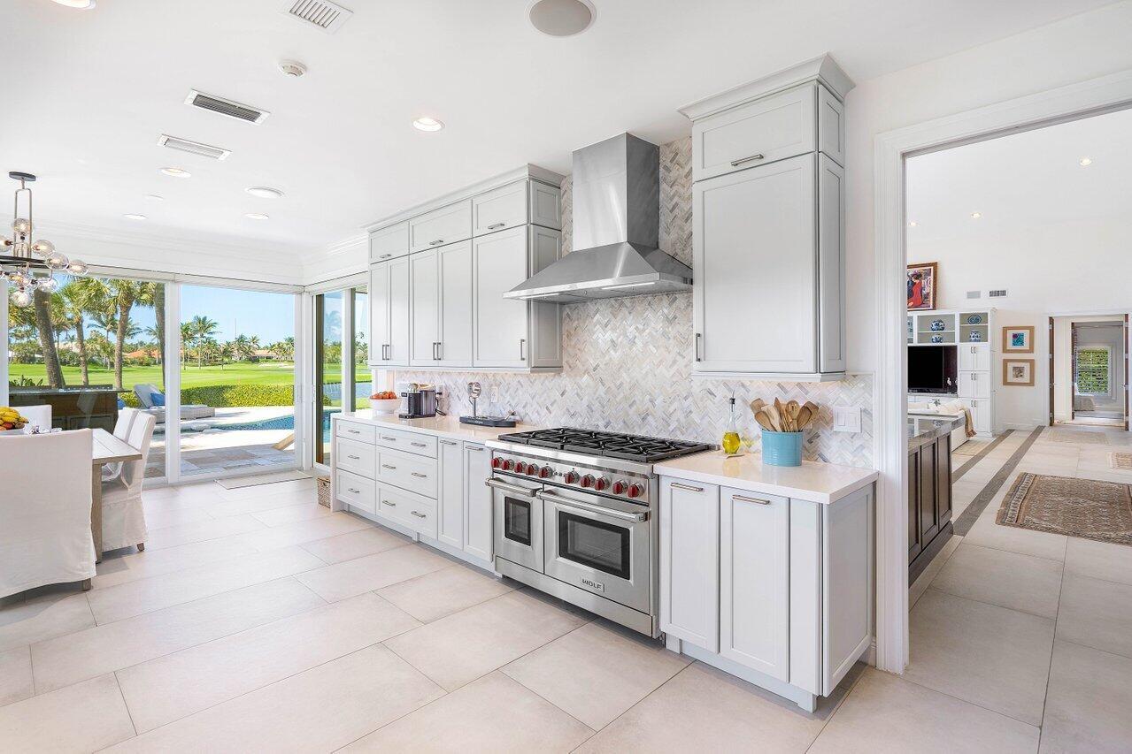 2160 SE Golfview Ln Stuart, FL 34996 2160 SE Golfview Ln Stuart, FL 34996