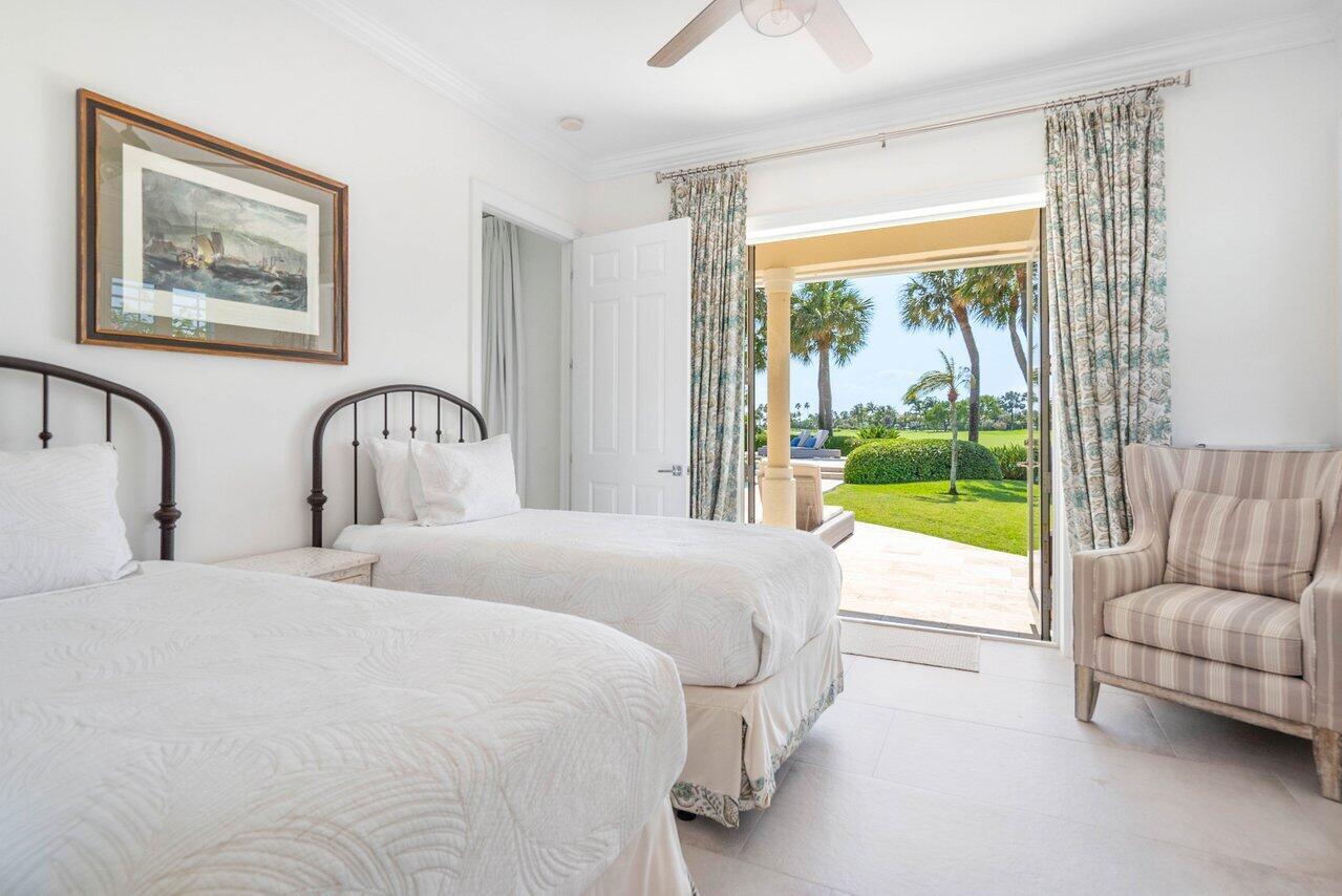 2160 SE Golfview Ln Stuart, FL 34996 2160 SE Golfview Ln Stuart, FL 34996