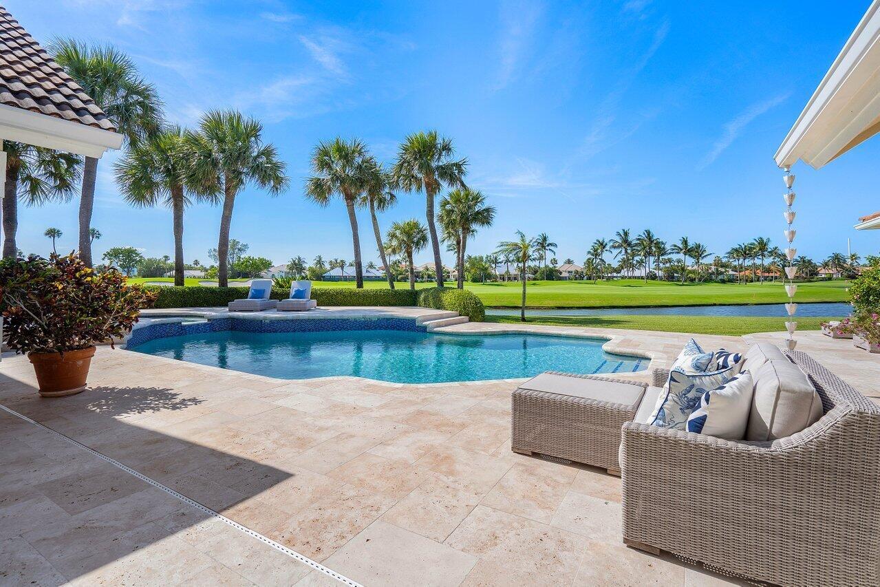 2160 SE Golfview Ln Stuart, FL 34996 2160 SE Golfview Ln Stuart, FL 34996