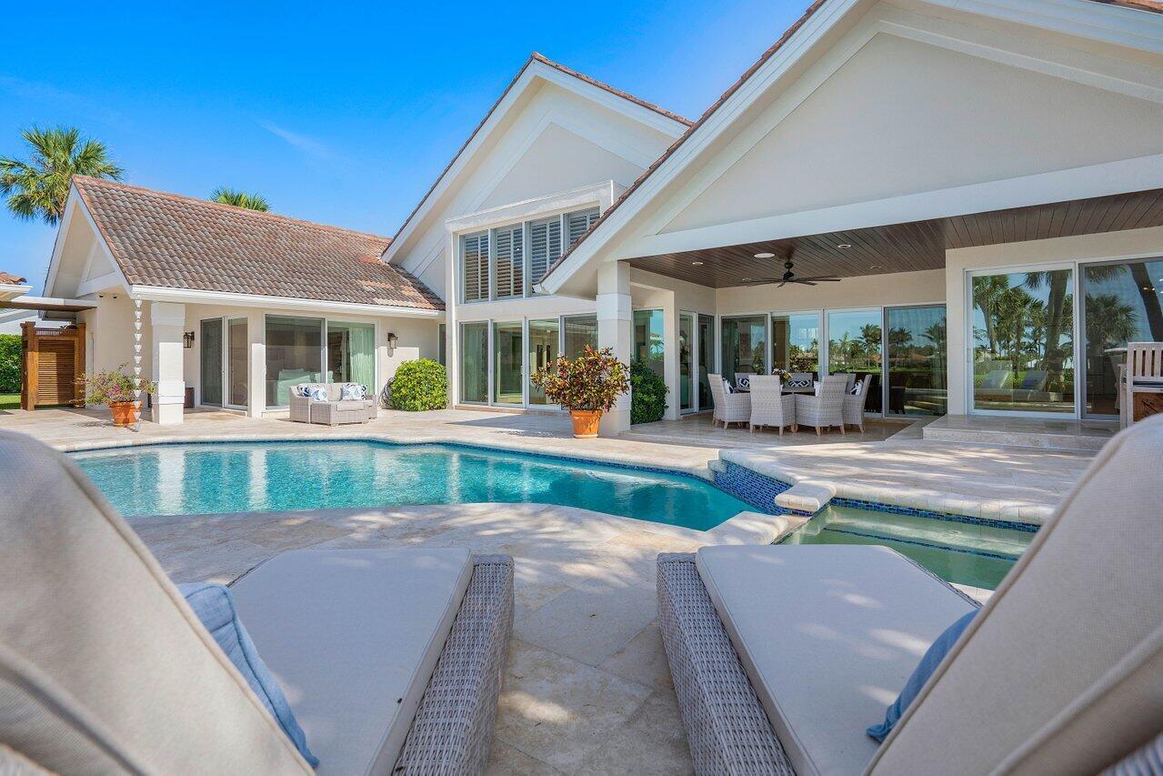 2160 SE Golfview Ln Stuart, FL 34996 2160 SE Golfview Ln Stuart, FL 34996