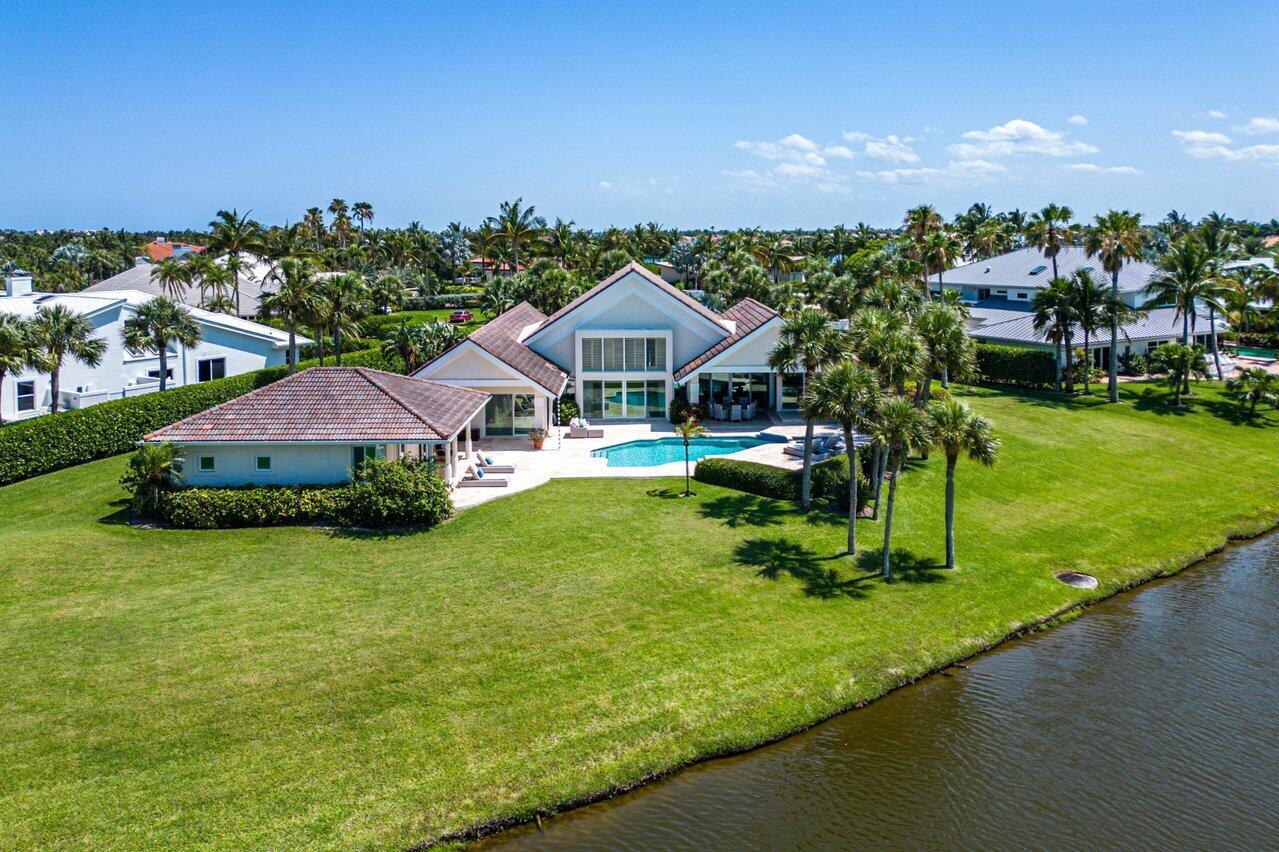 2160 SE Golfview Ln Stuart, FL 34996 2160 SE Golfview Ln Stuart, FL 34996
