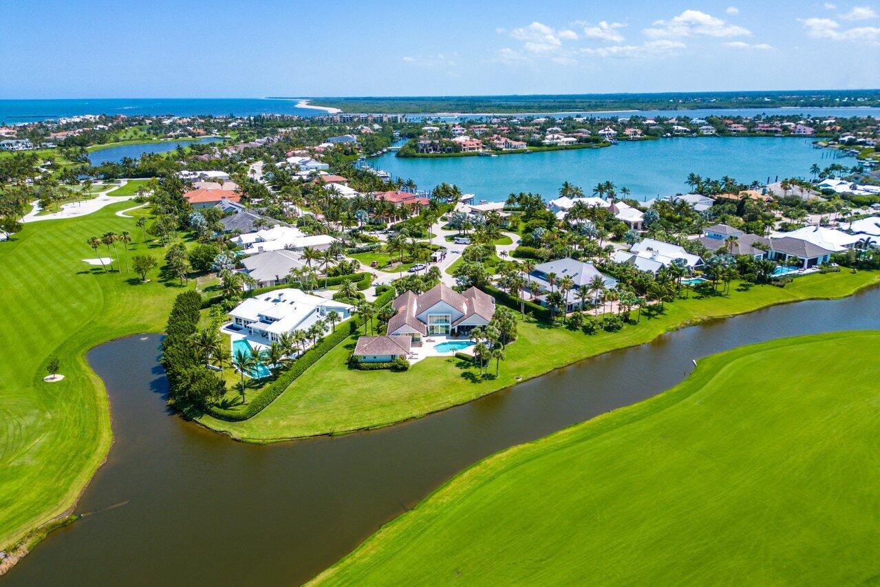 2160 SE Golfview Ln Stuart, FL 34996 2160 SE Golfview Ln Stuart, FL 34996