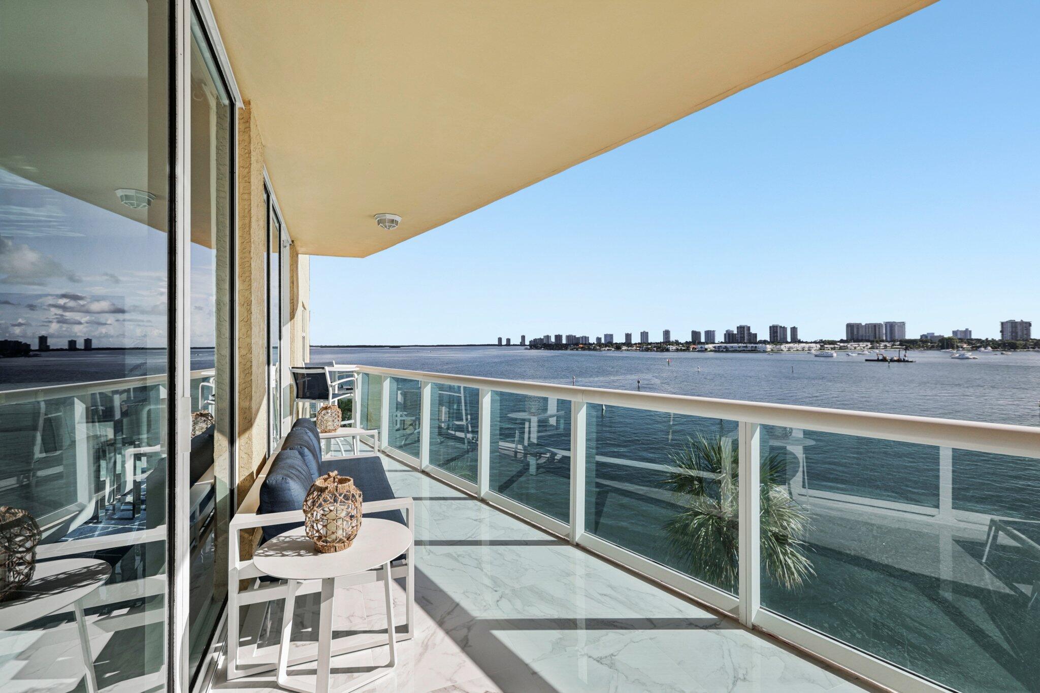 2640 Lake Shr Dr #507 Riviera Beach, FL 33404