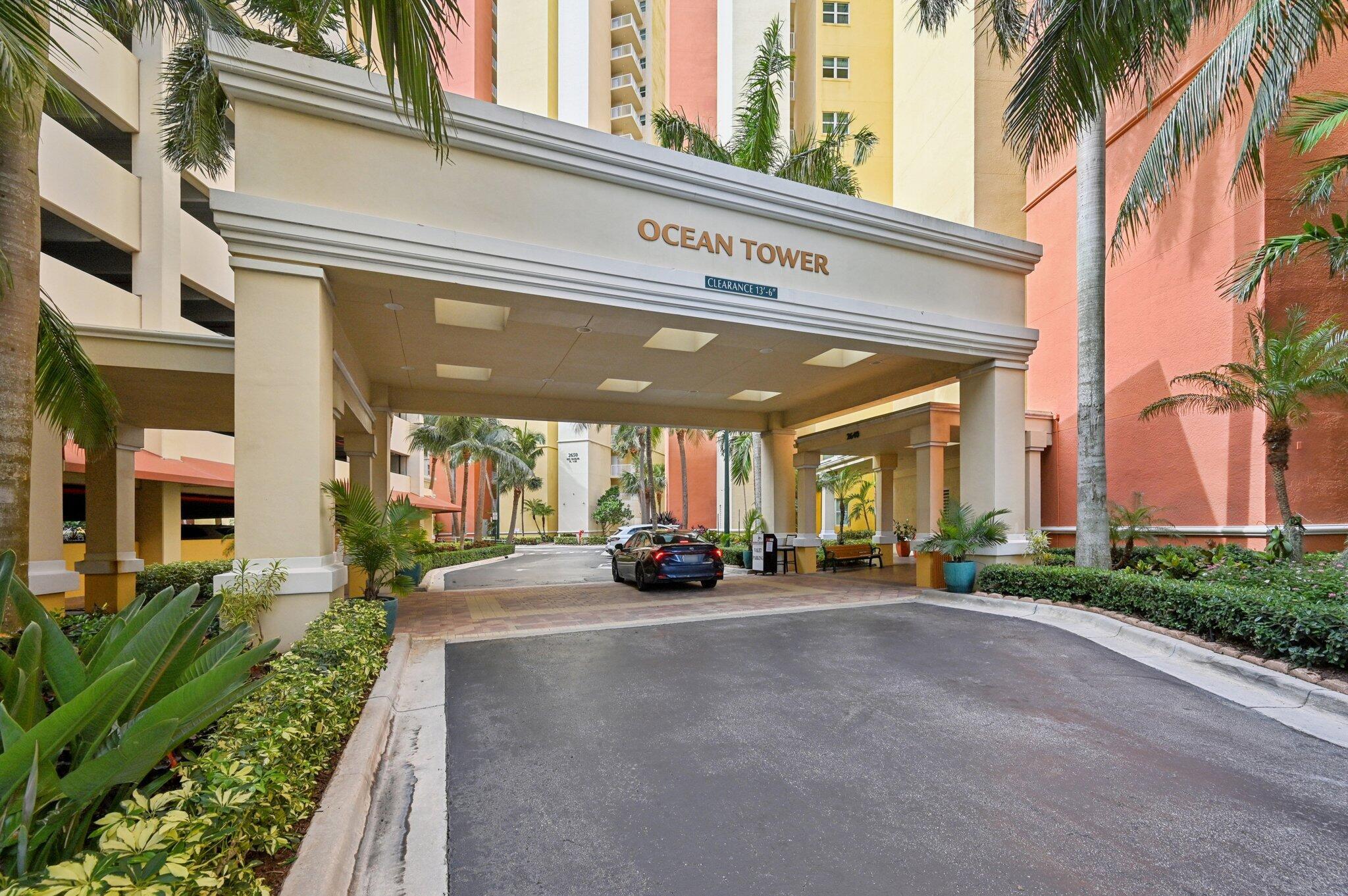 2640 Lake Shr Dr #507 Riviera Beach, FL 33404