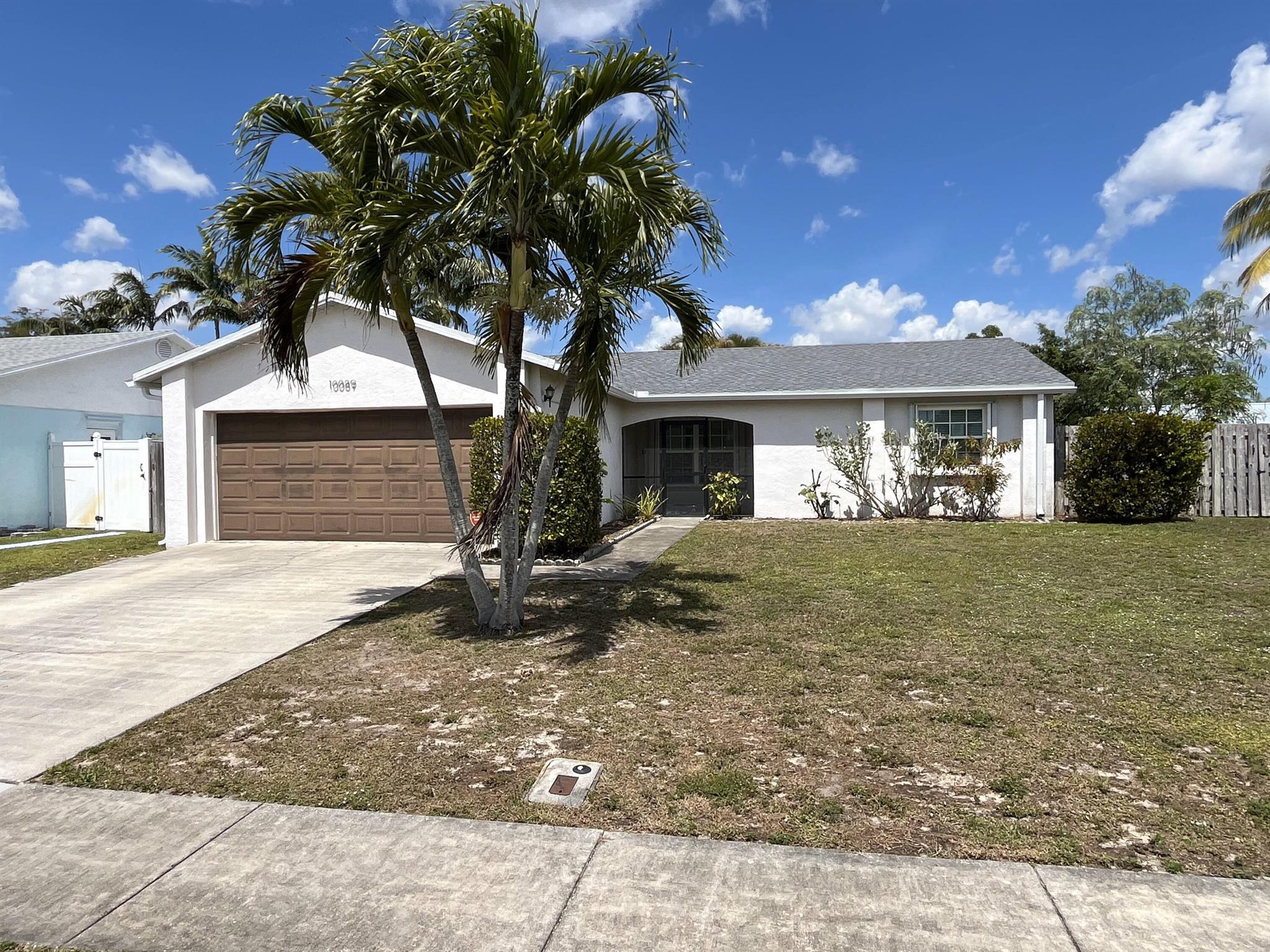 10089 Penzance Ln