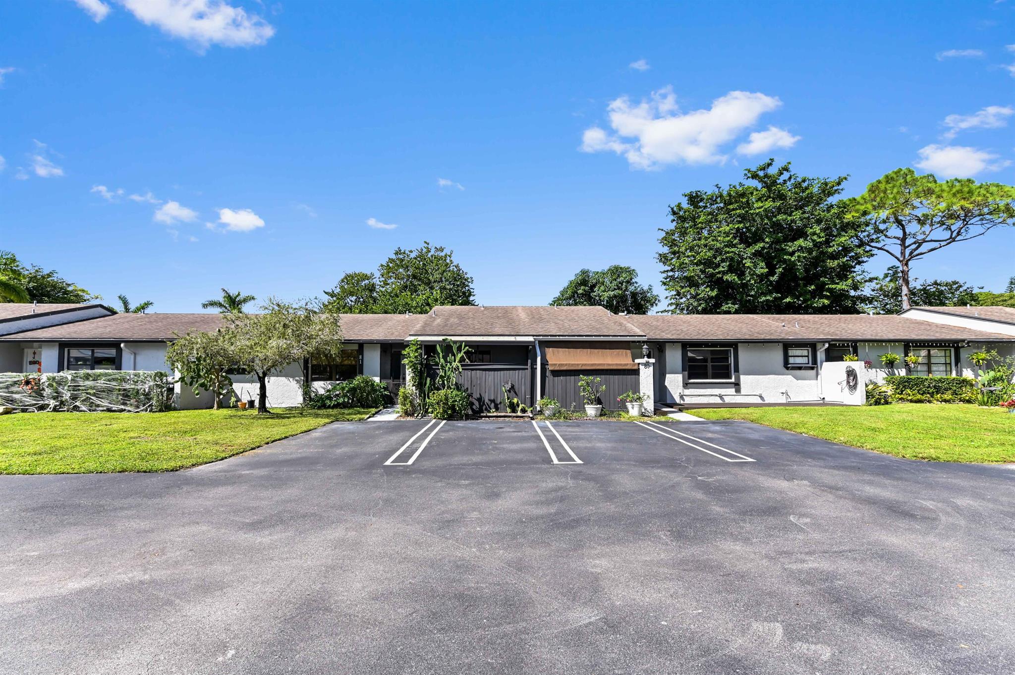 81 Westecunk Dr