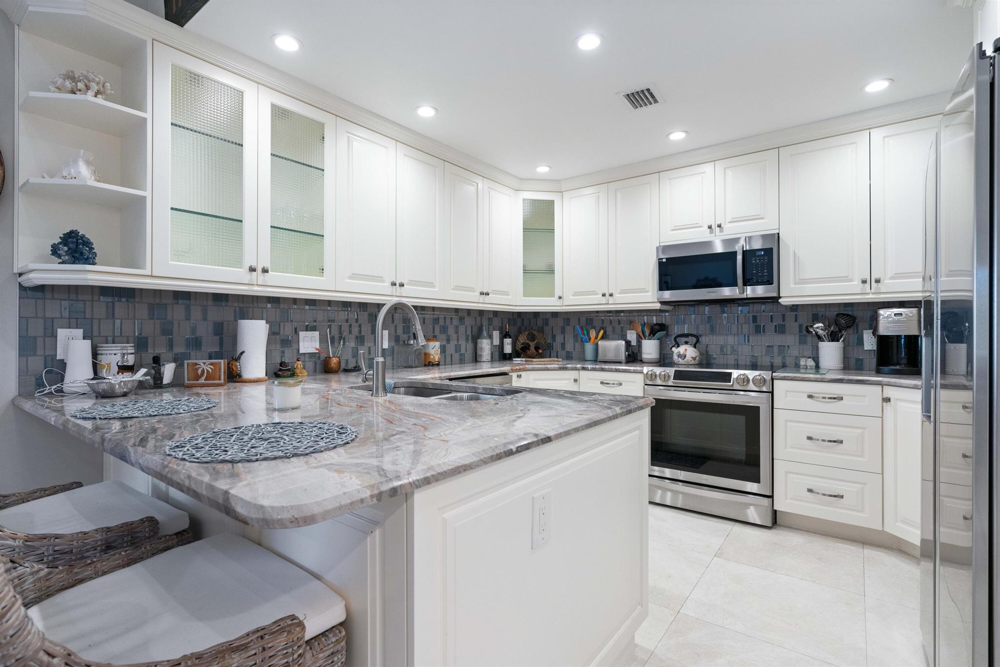 2706 Fairway Dr Jupiter, FL 33477