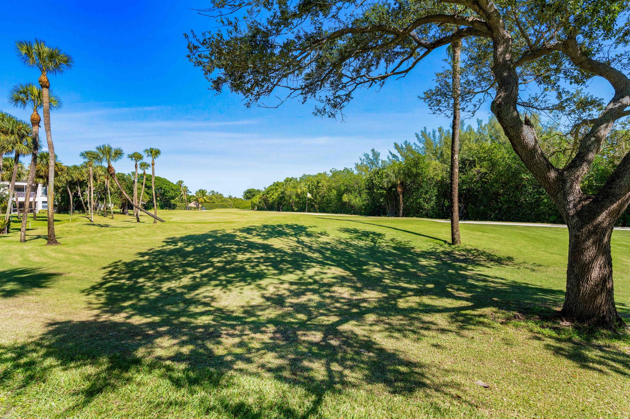 2706 Fairway Dr Jupiter, FL 33477