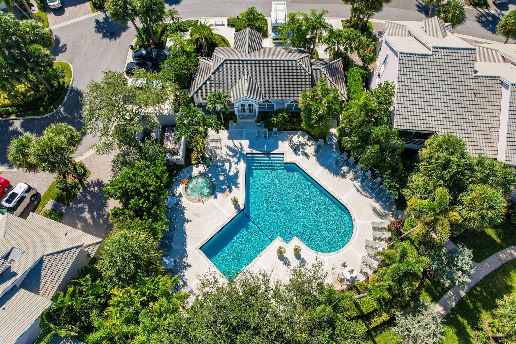 2706 Fairway Dr Jupiter, FL 33477