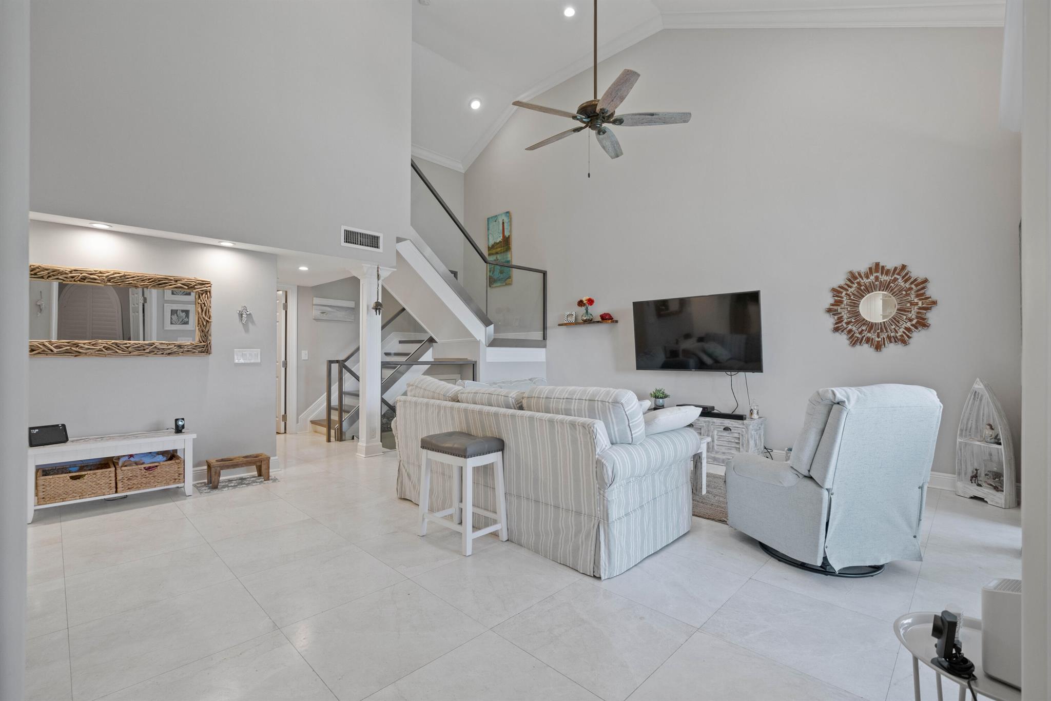 2706 Fairway Dr Jupiter, FL 33477