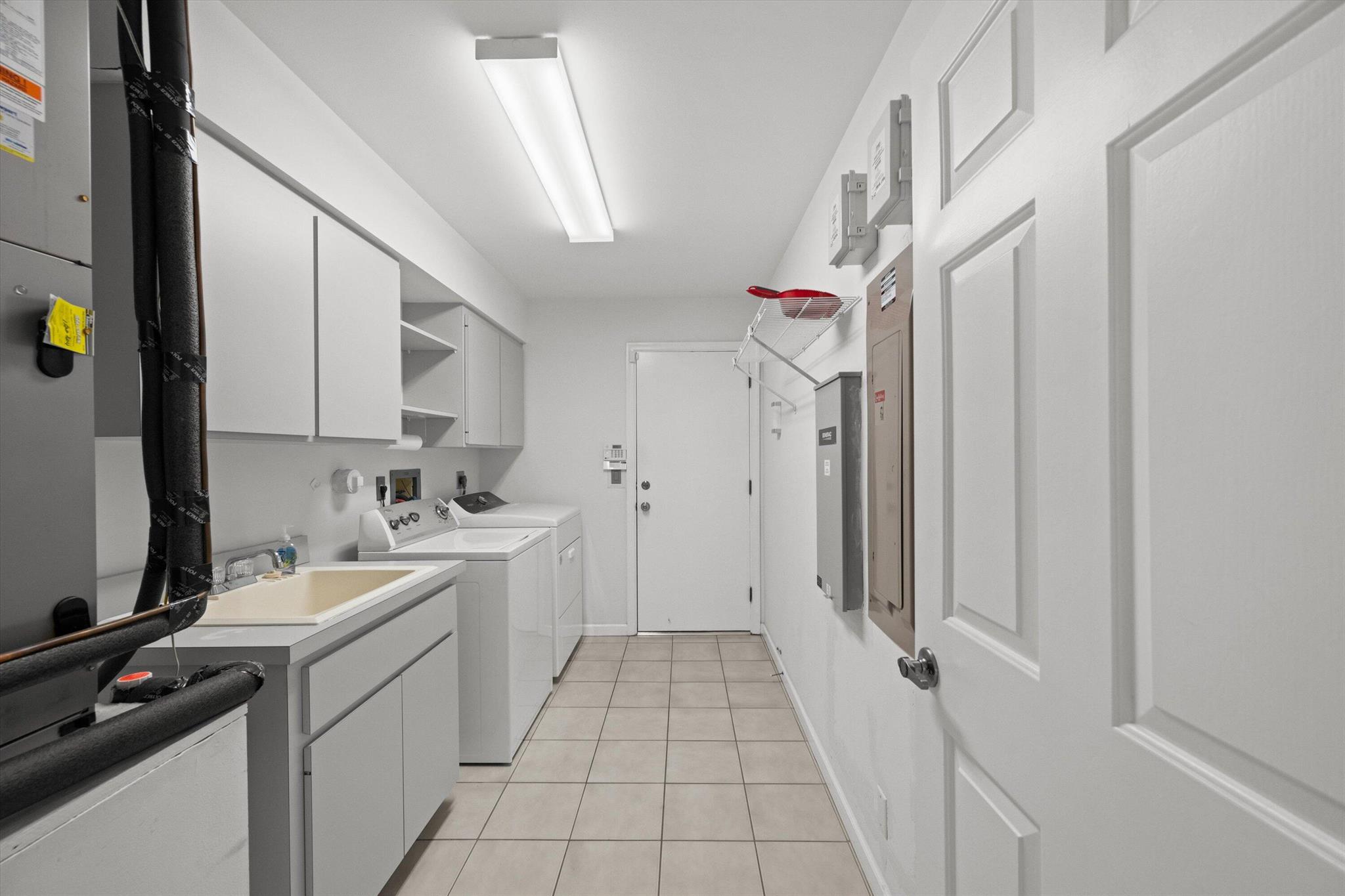 15250 Meadow Wood Dr Wellington, FL 33414