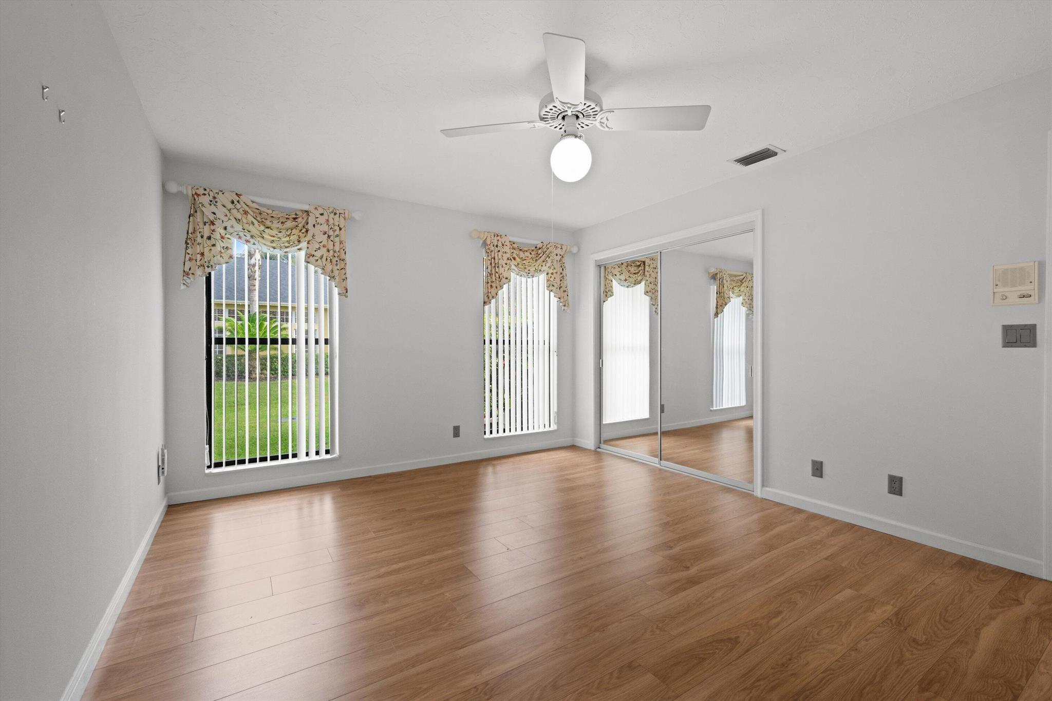 15250 Meadow Wood Dr Wellington, FL 33414