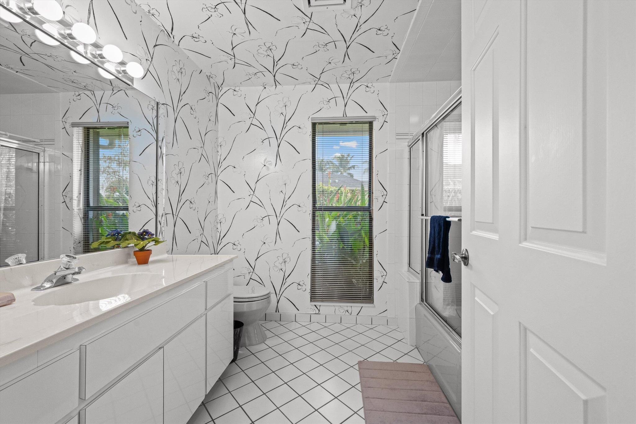 15250 Meadow Wood Dr Wellington, FL 33414