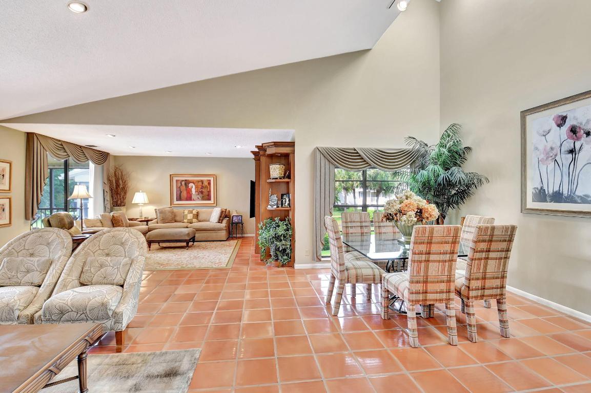 22 Eastgate Dr #D Boynton Beach, FL 33436