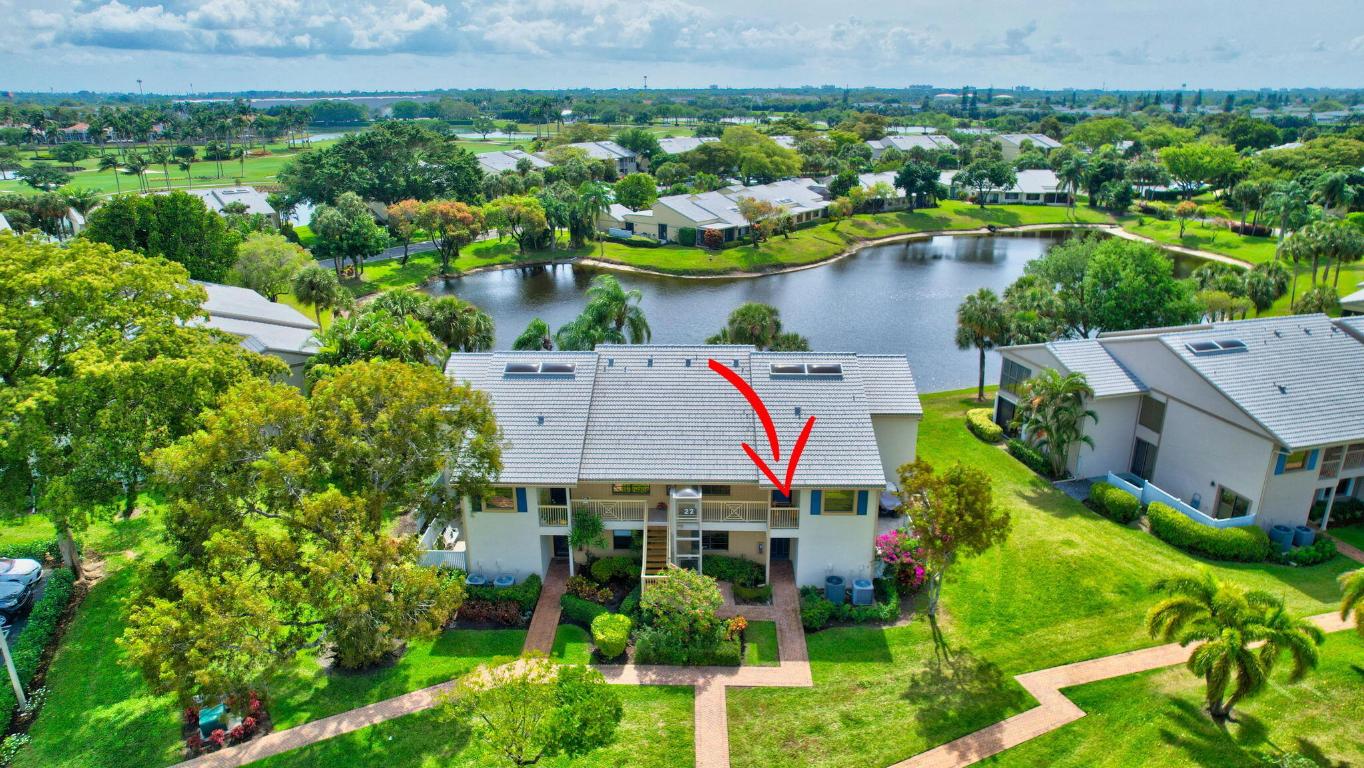 22 Eastgate Dr #D Boynton Beach, FL 33436