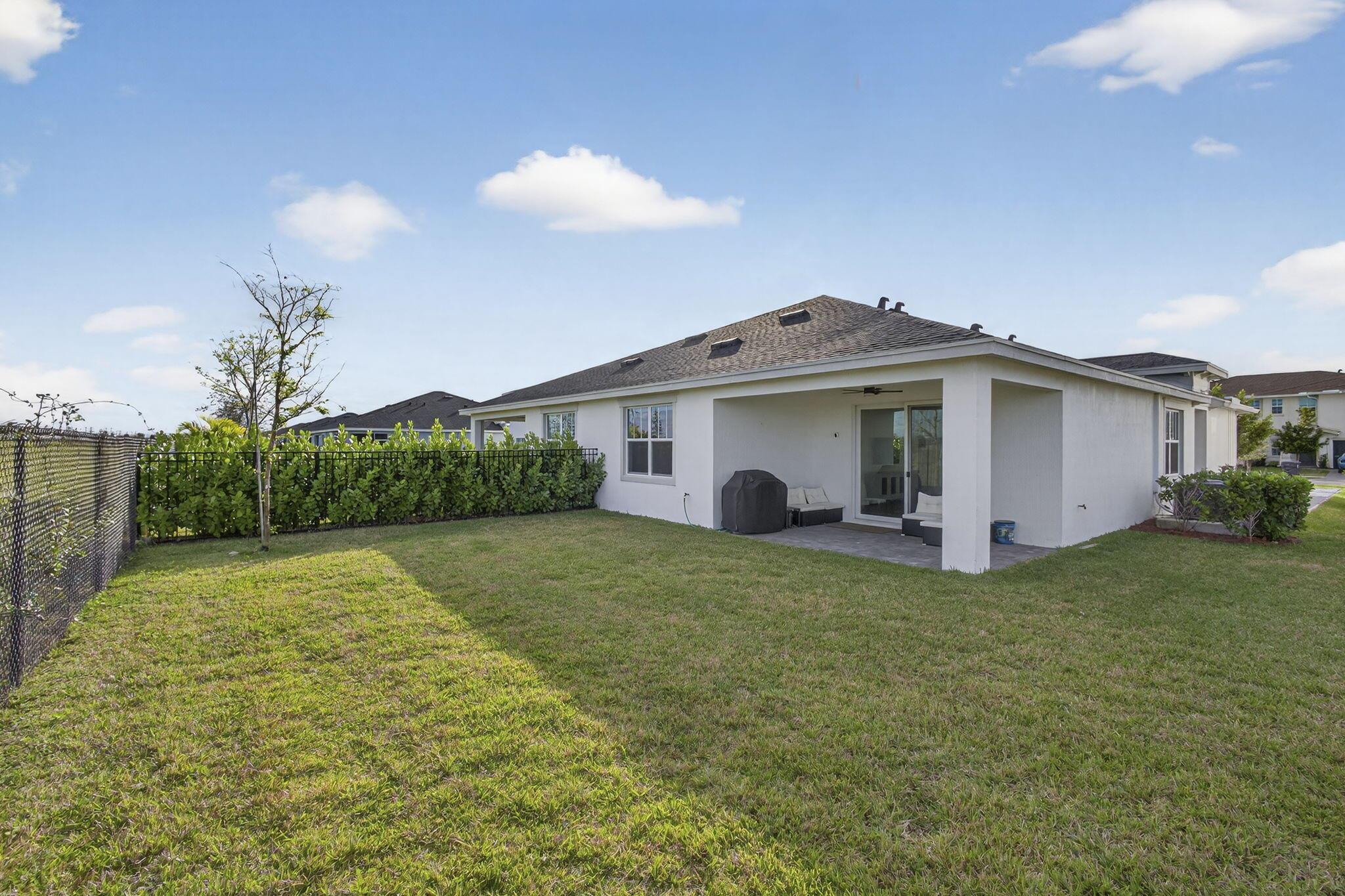 1446 Tangled Orchard Trace Loxahatchee, FL 33470