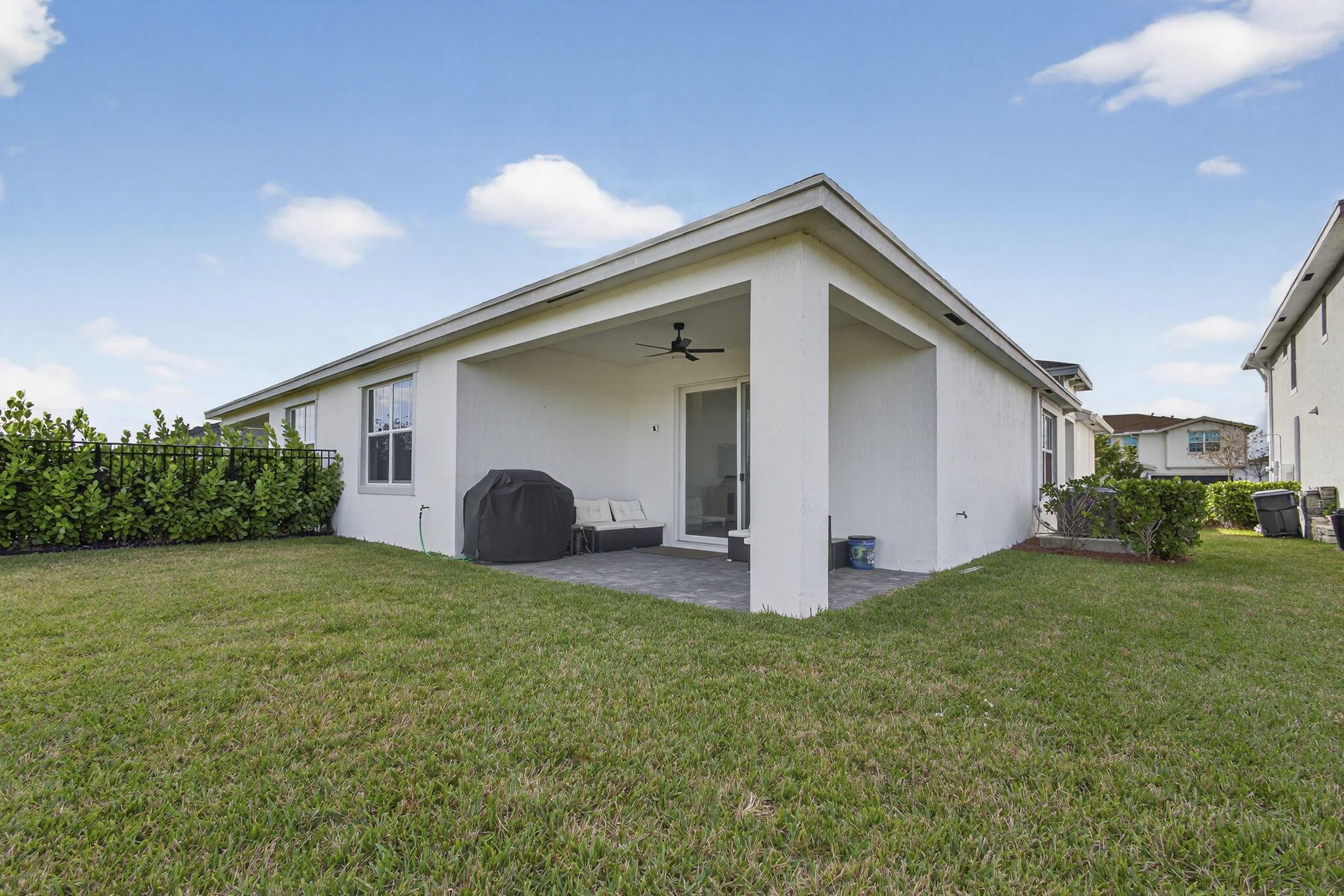 1446 Tangled Orchard Trace Loxahatchee, FL 33470