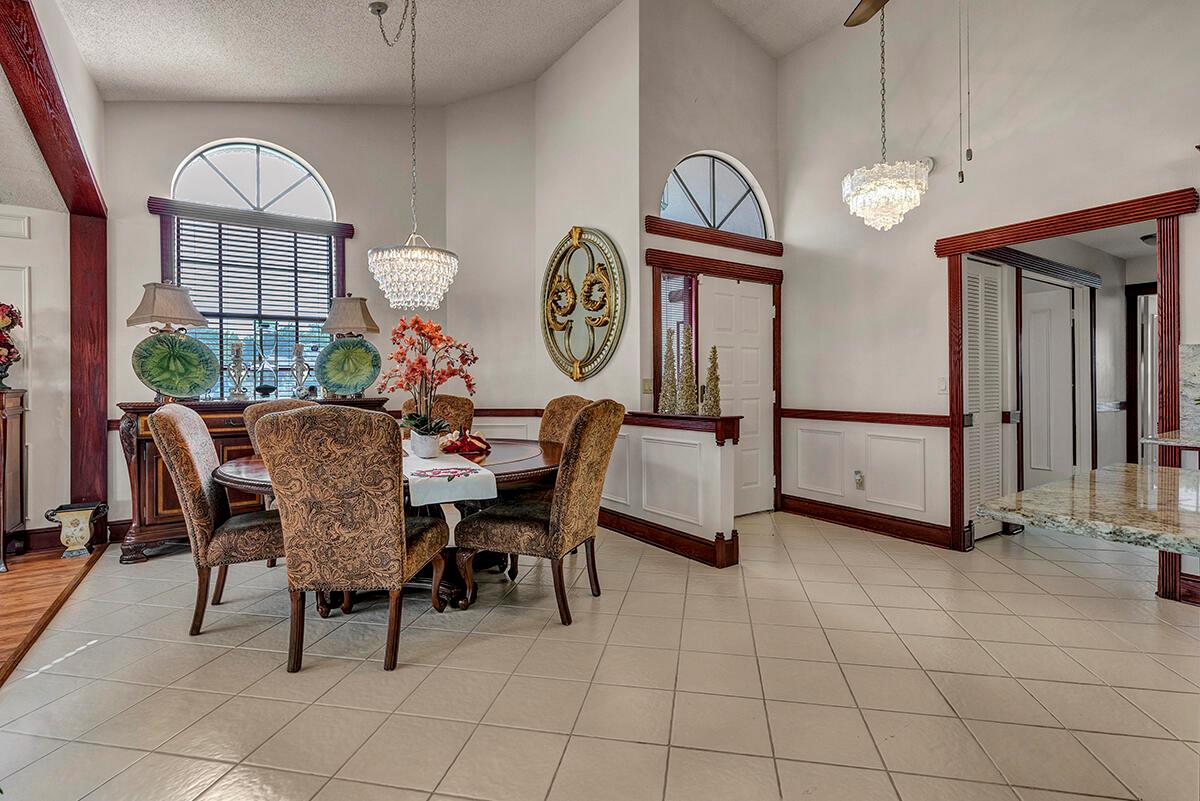 8142 Mimosa Pl Boynton Beach, FL 33472