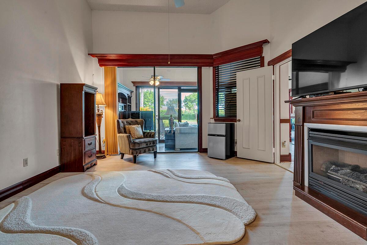 8142 Mimosa Pl Boynton Beach, FL 33472