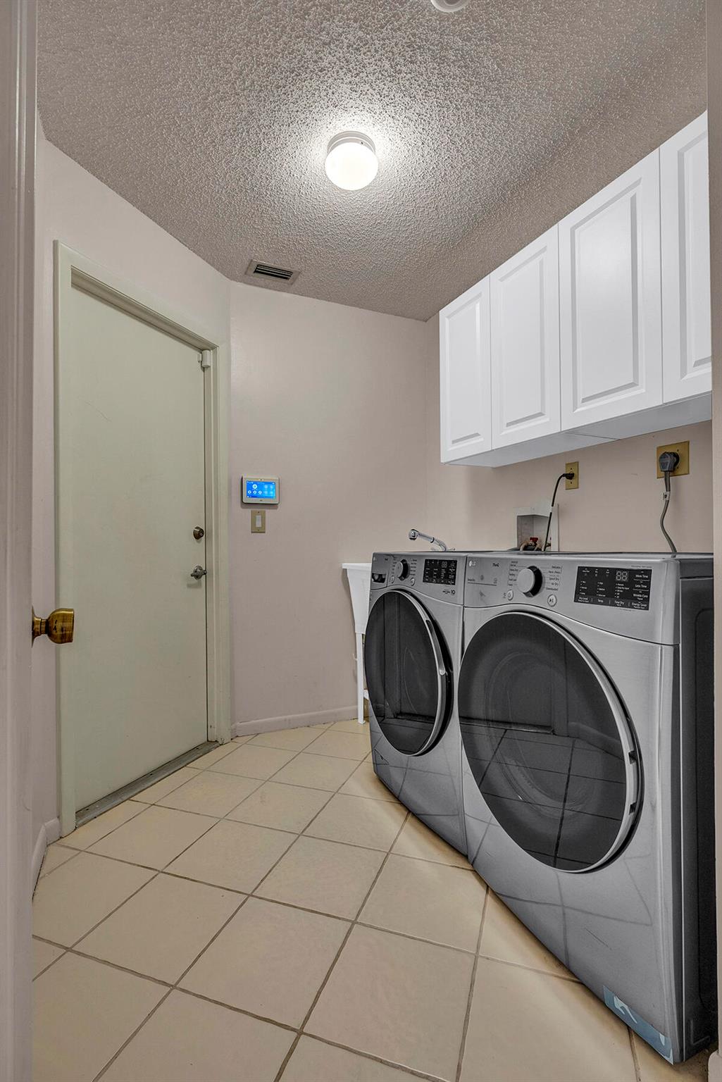 8142 Mimosa Pl Boynton Beach, FL 33472