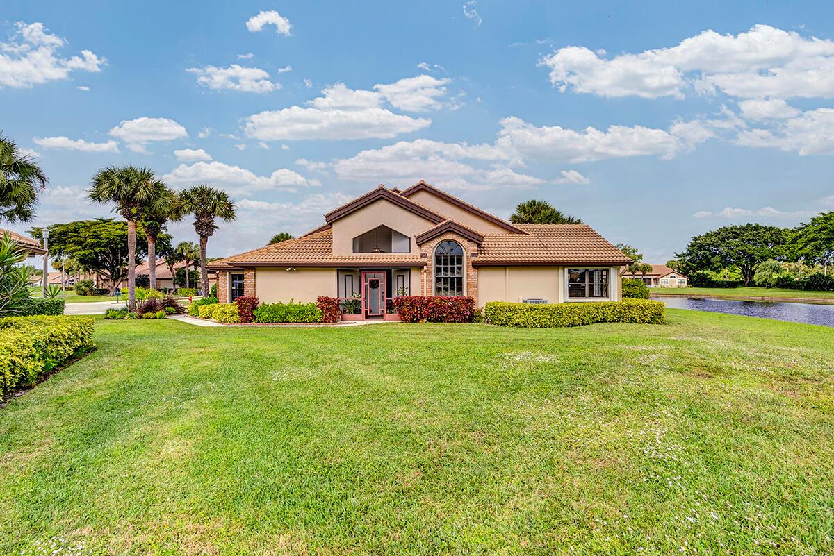 8142 Mimosa Pl Boynton Beach, FL 33472