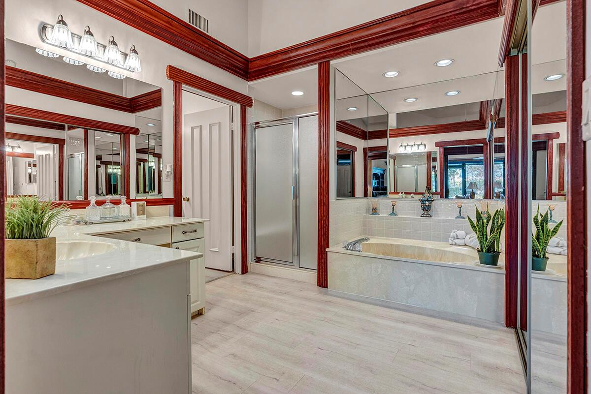 8142 Mimosa Pl Boynton Beach, FL 33472