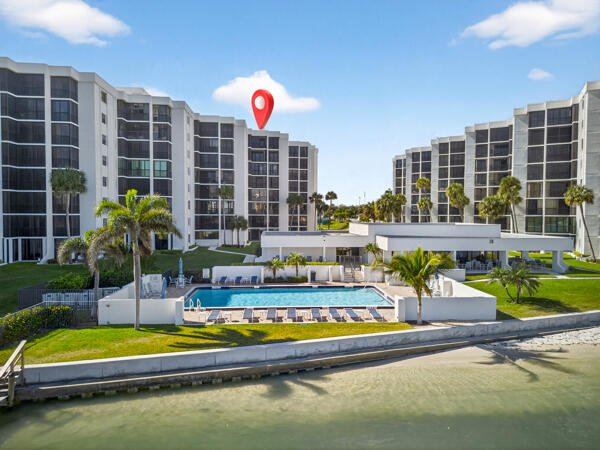 19800 Sandpointe Bay #708 Tequesta, FL 33469